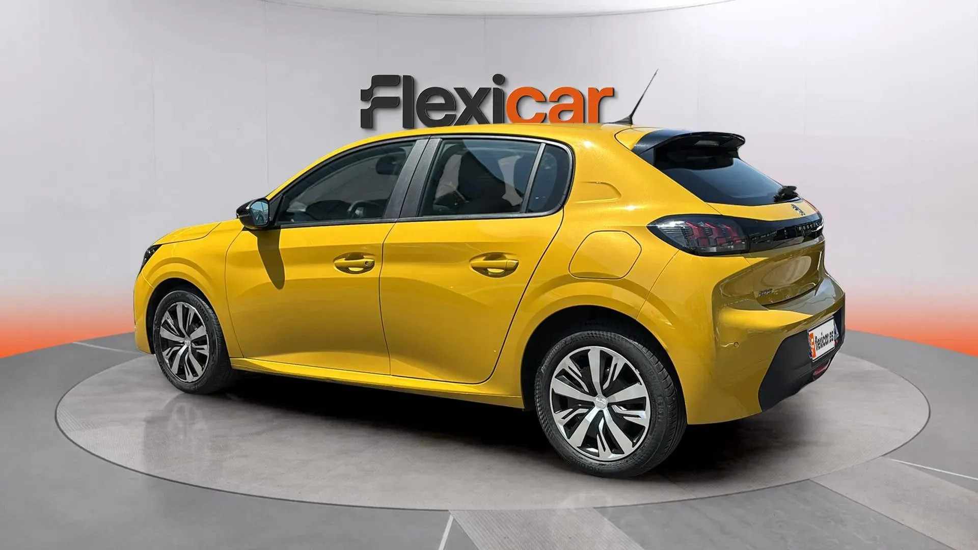 Peugeot 208 PureTech Active - foto 5