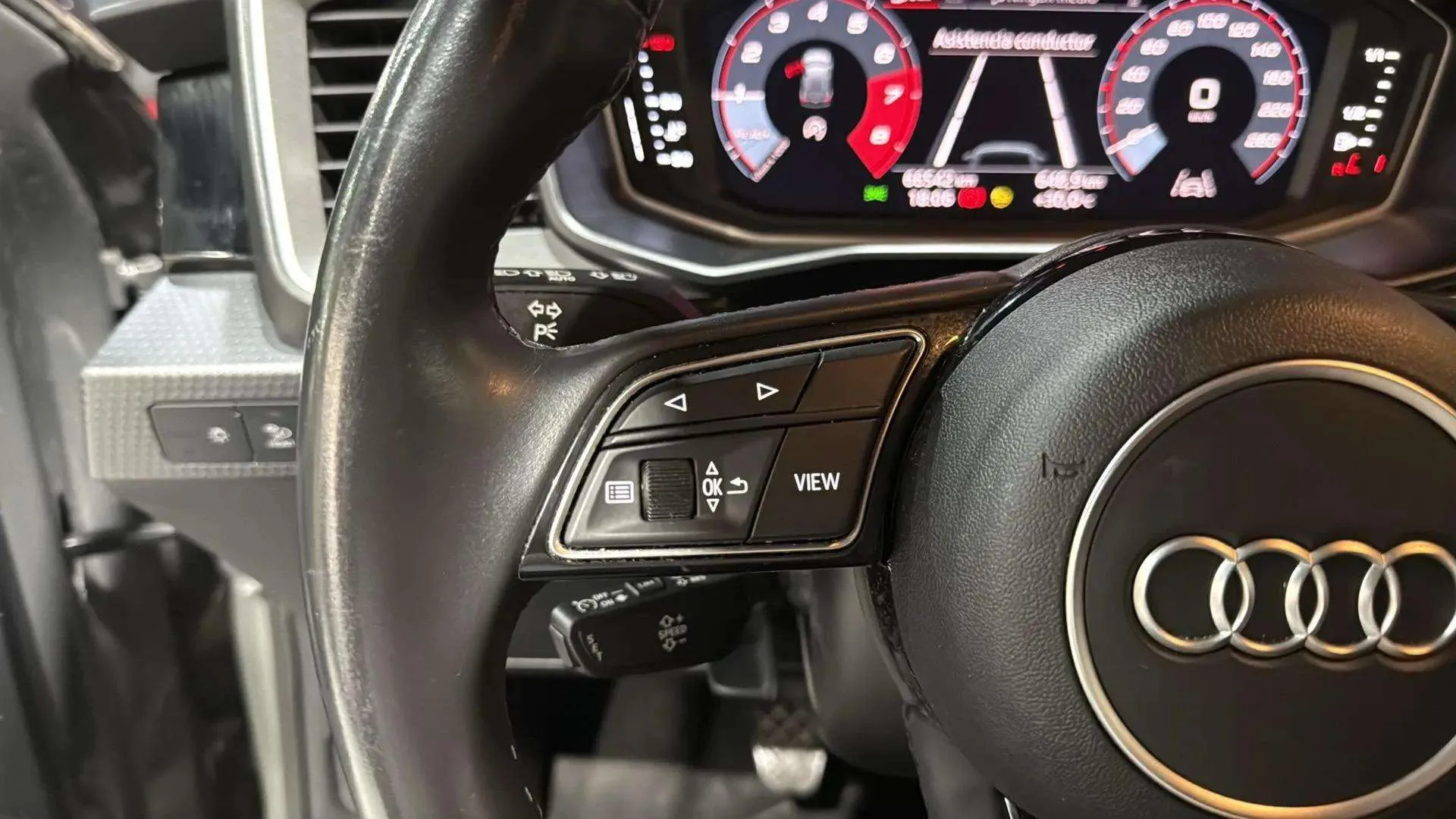 Audi A1 Sportback S line 30 TFSI - foto 16