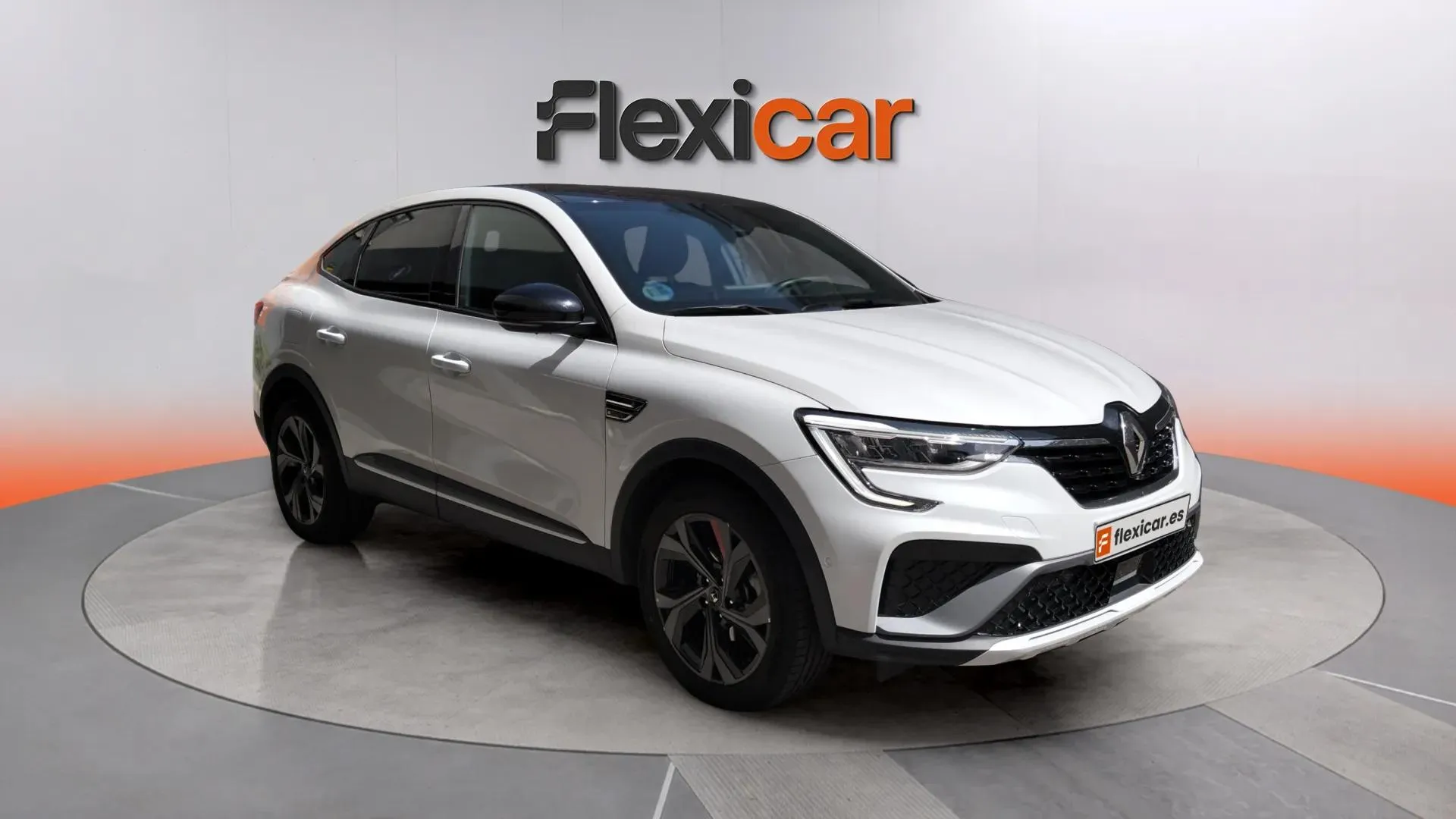Renault Arkana E-Tech Engin. Fast Track Híb - foto 1