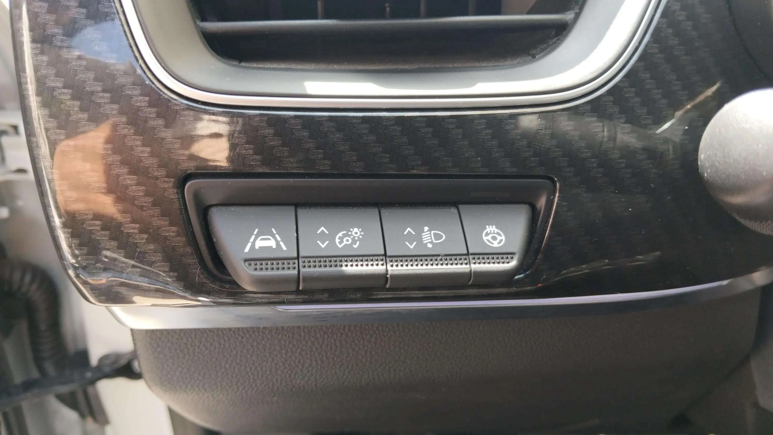 Renault Arkana E-Tech Engin. Fast Track Híb - foto 16