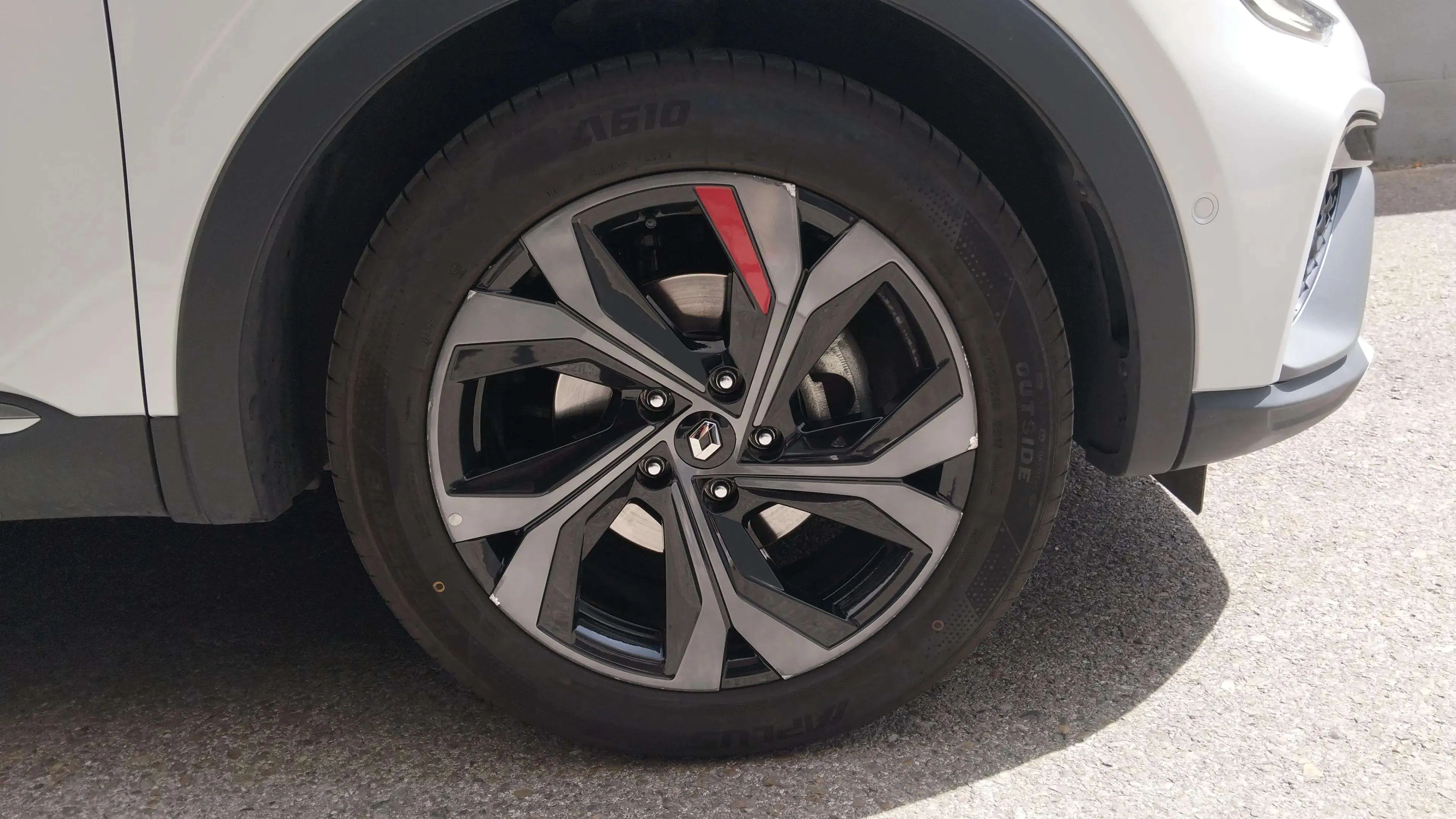 Renault Arkana E-Tech Engin. Fast Track Híb - foto 17