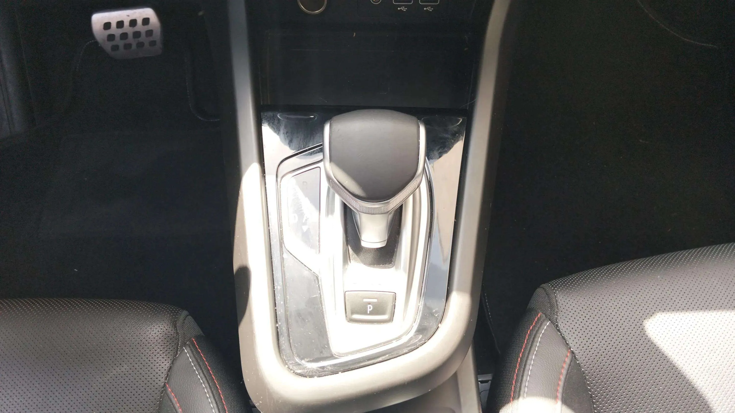 Renault Arkana E-Tech Engin. Fast Track Híb - foto 10