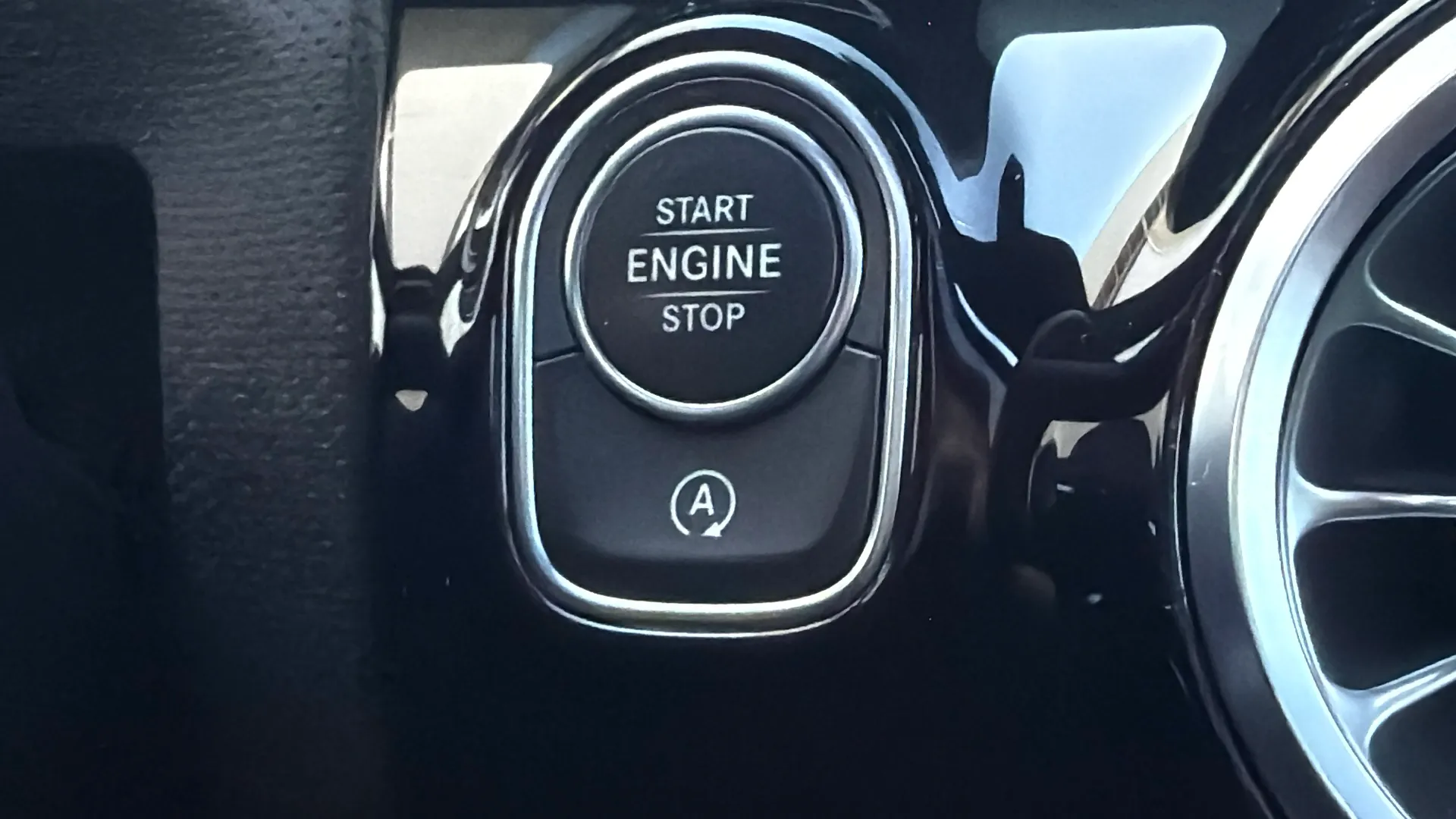 Mercedes-Benz CLA 250 4MATIC - foto 24