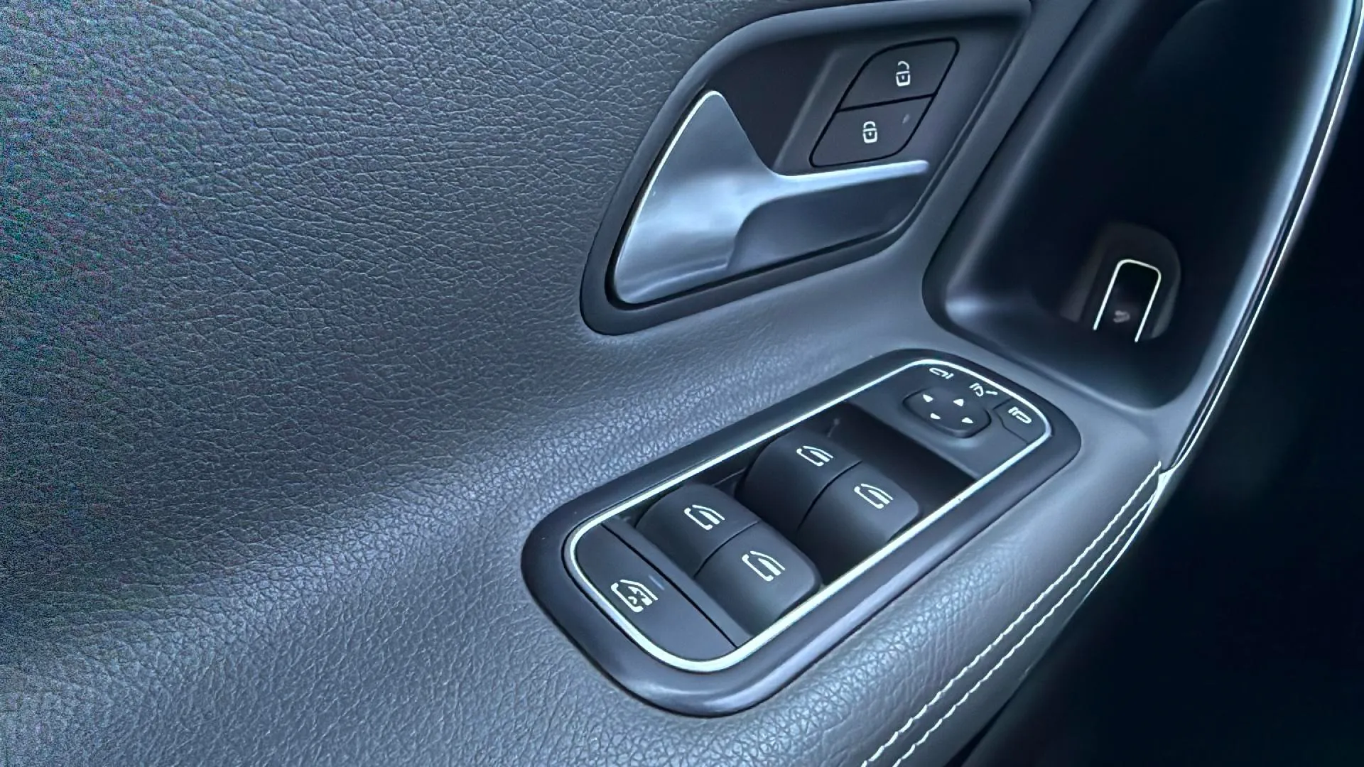 Mercedes-Benz CLA 250 4MATIC - foto 20
