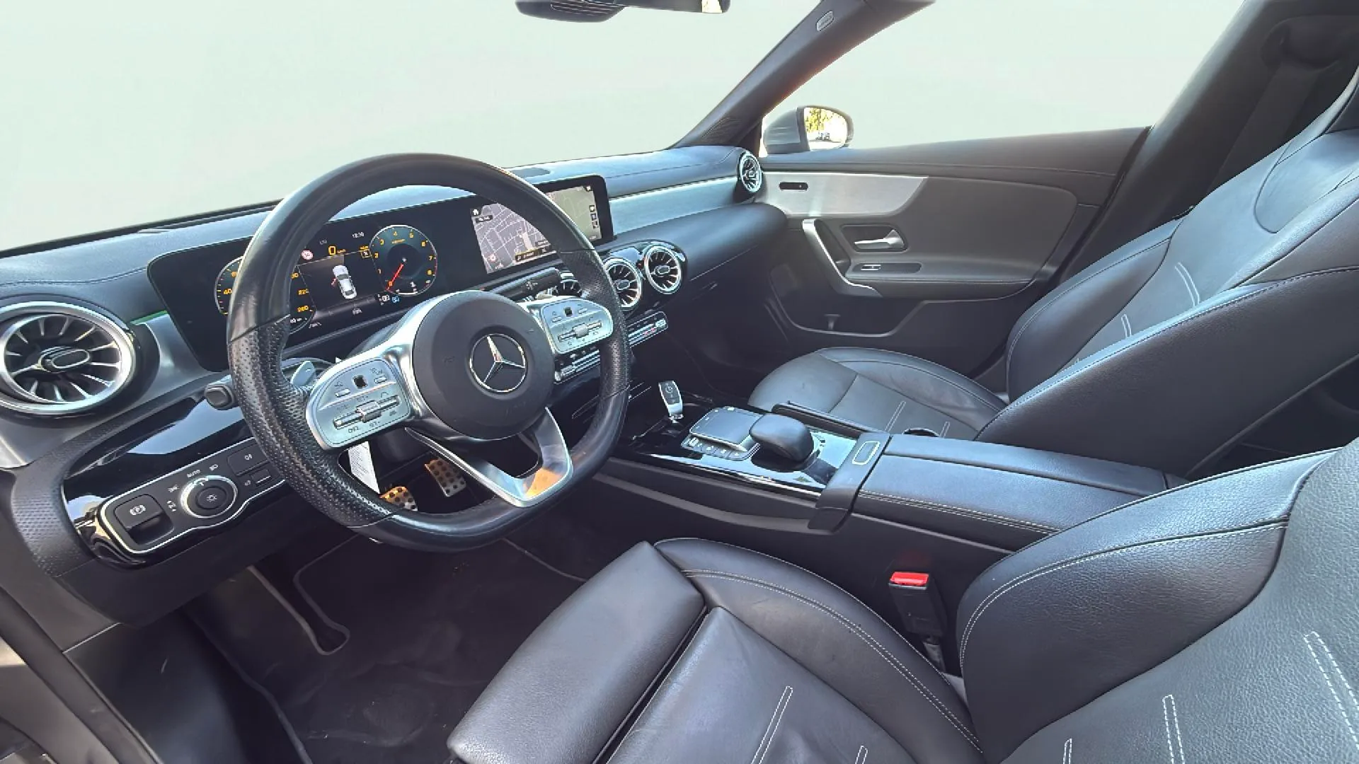 Mercedes-Benz CLA 250 4MATIC - foto 6