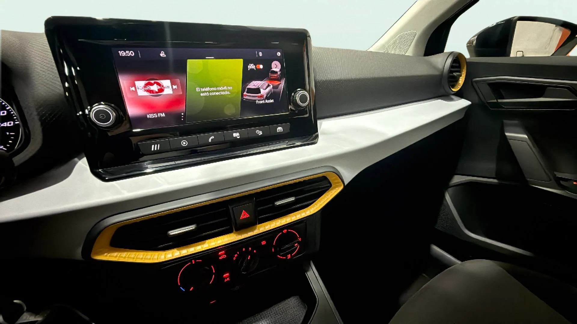 SEAT Arona 1.0 TSI Reference - foto 17
