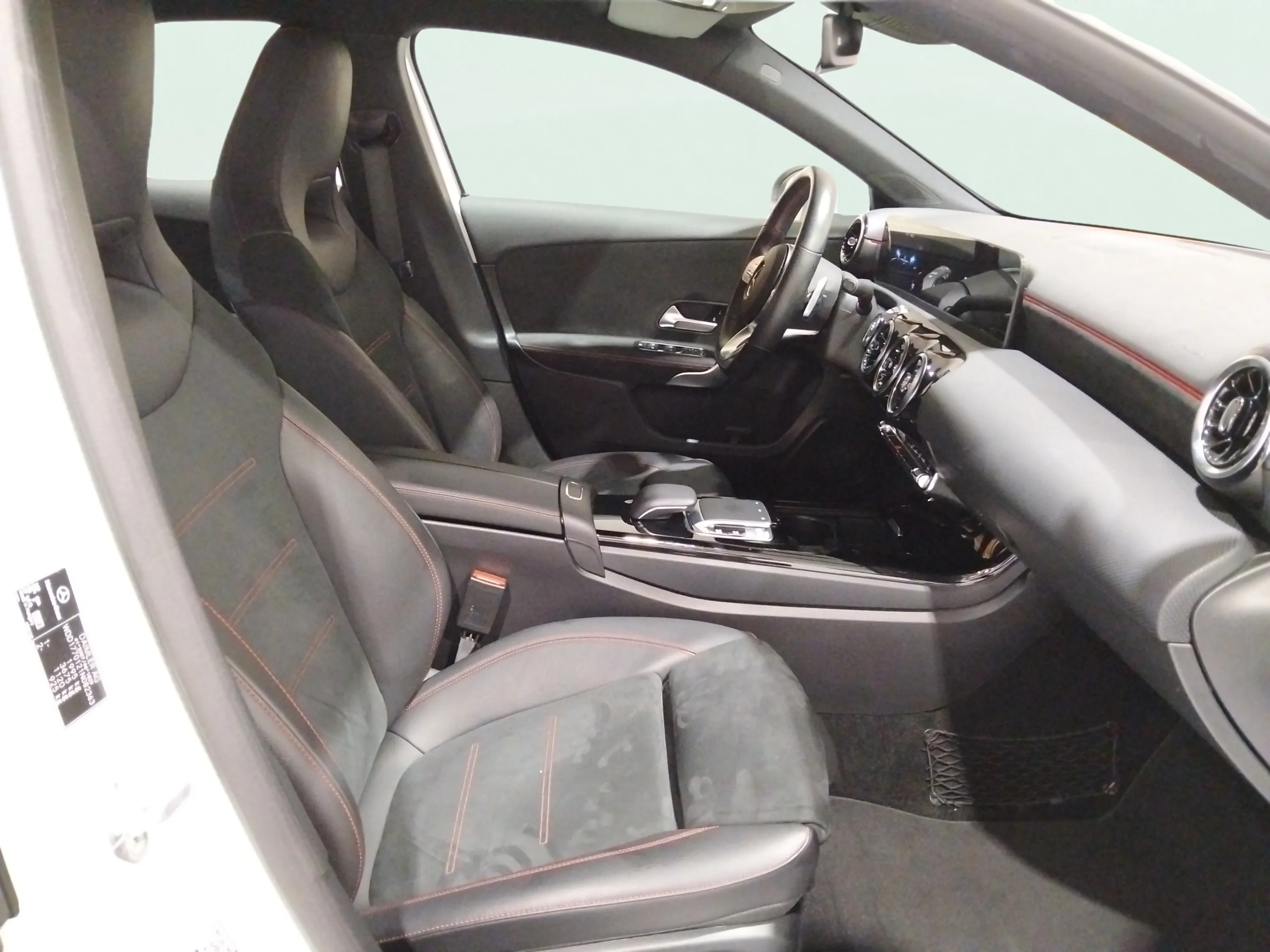 Mercedes-Benz Clase A A 200 d - foto 13