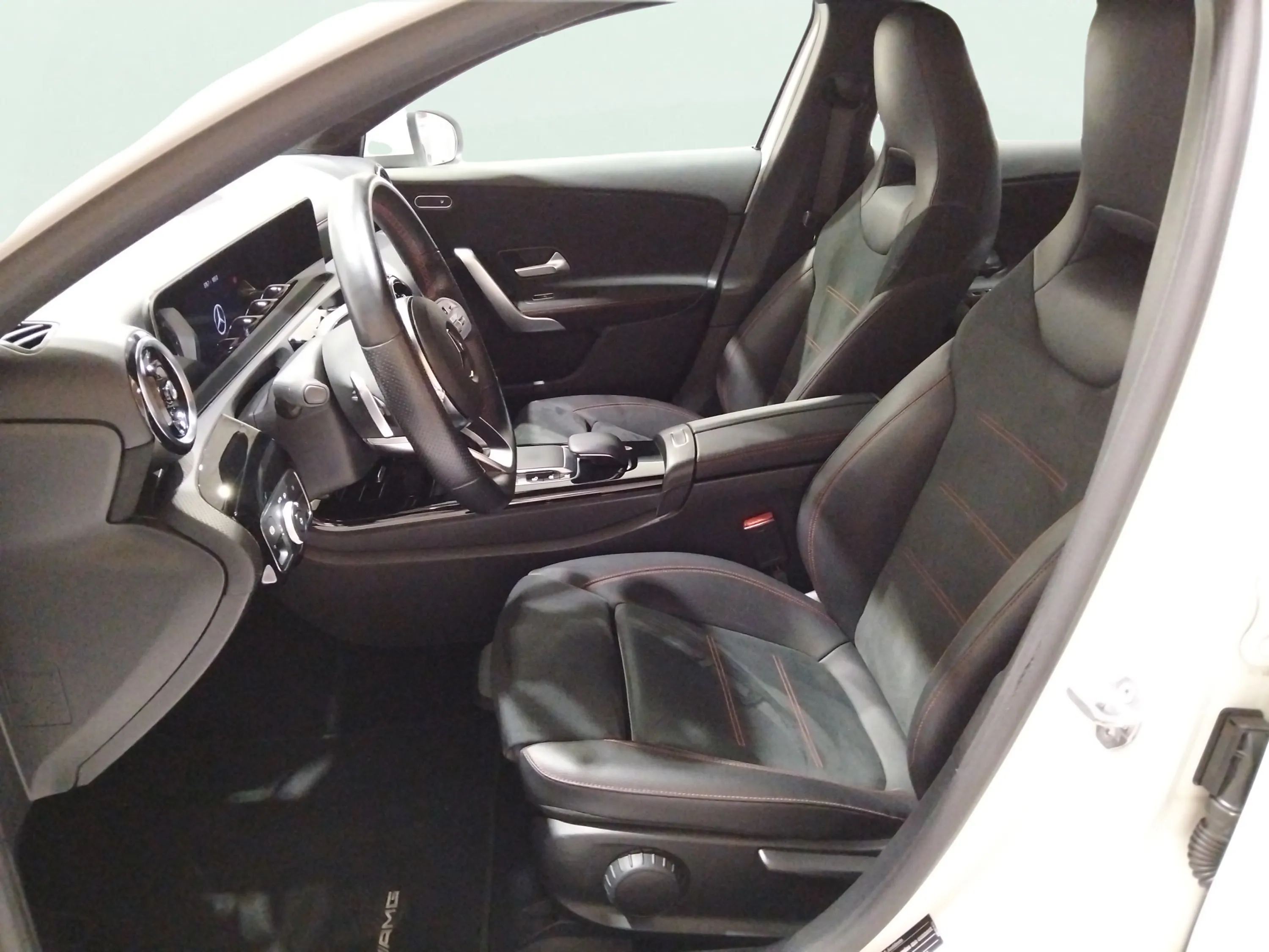 Mercedes-Benz Clase A A 200 d - foto 14