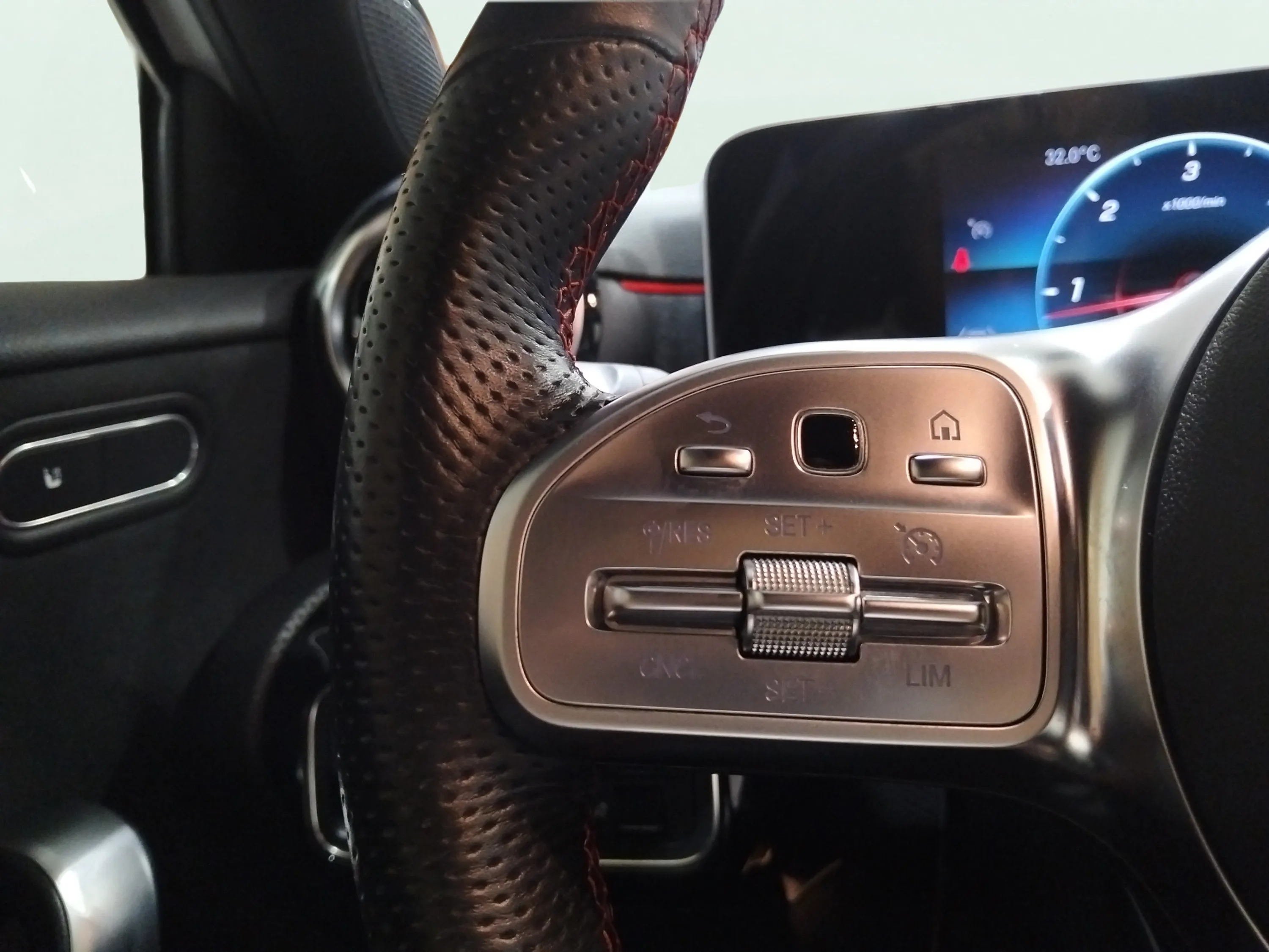 Mercedes-Benz Clase A A 200 d - foto 26