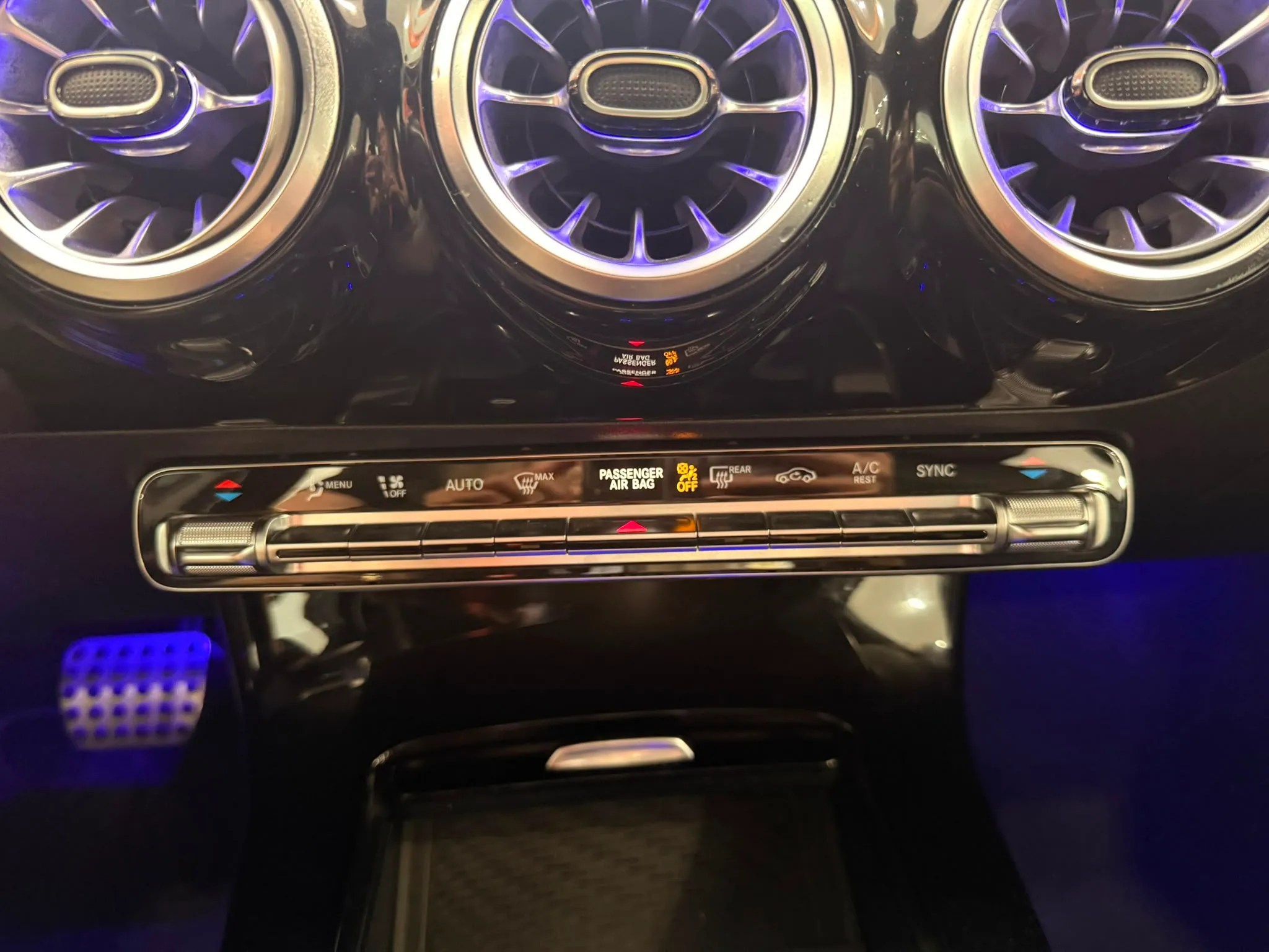 Mercedes-Benz Clase A A 200 d Sedán - foto 16
