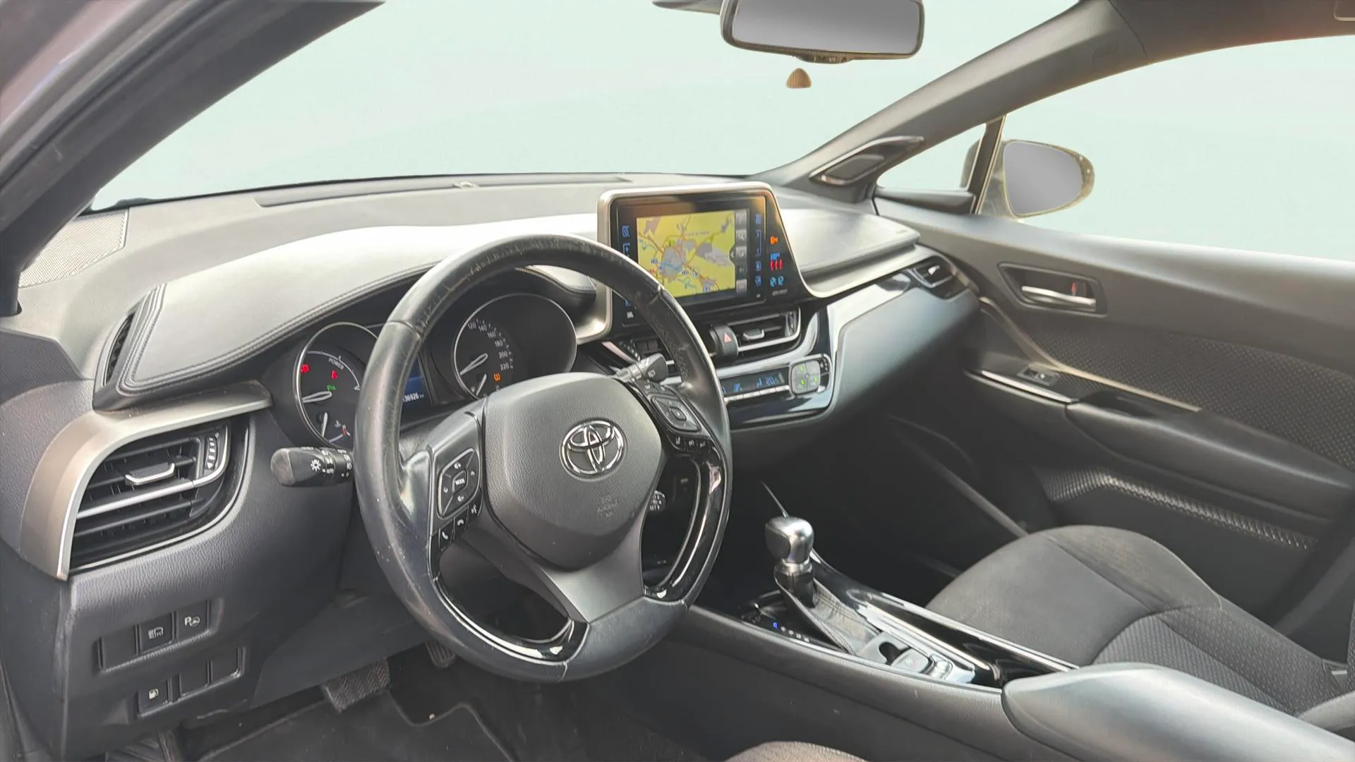 Toyota C-HR 1.8 125H Dynamic Plus - foto 8