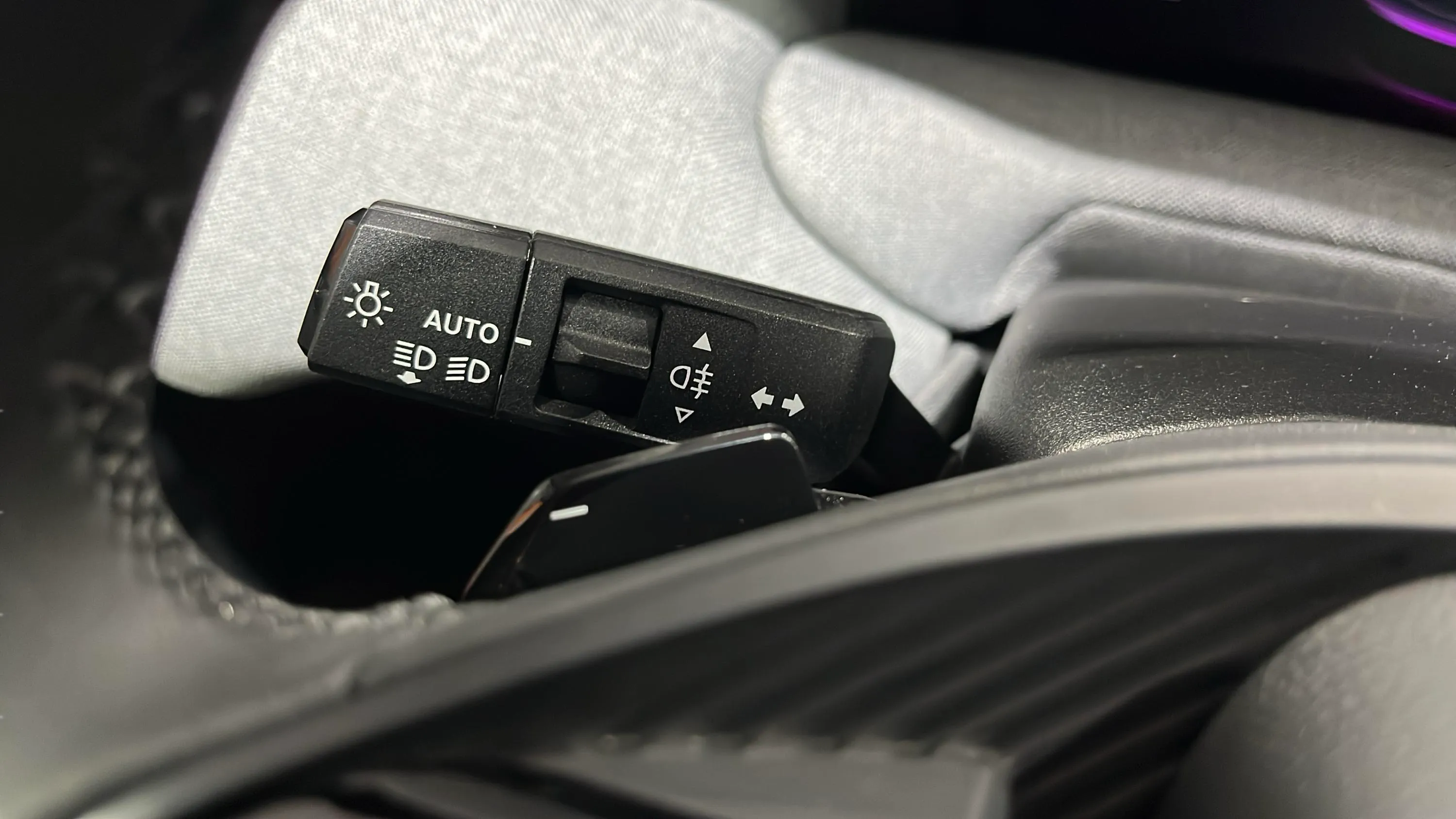 Citroën C5 Aircross Hybrid e-DCS6 Plus - foto 18