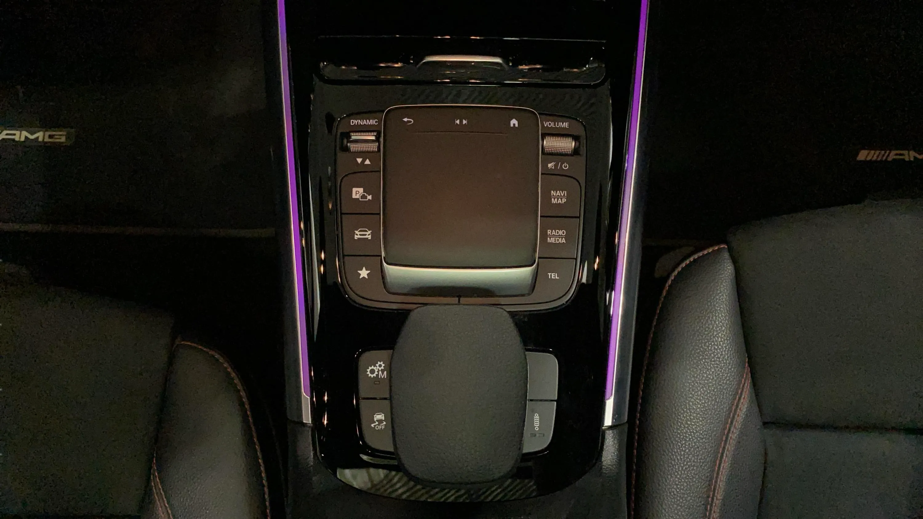 Mercedes-Benz GLA Mercedes-AMG GLA 35 4MATIC - foto 33