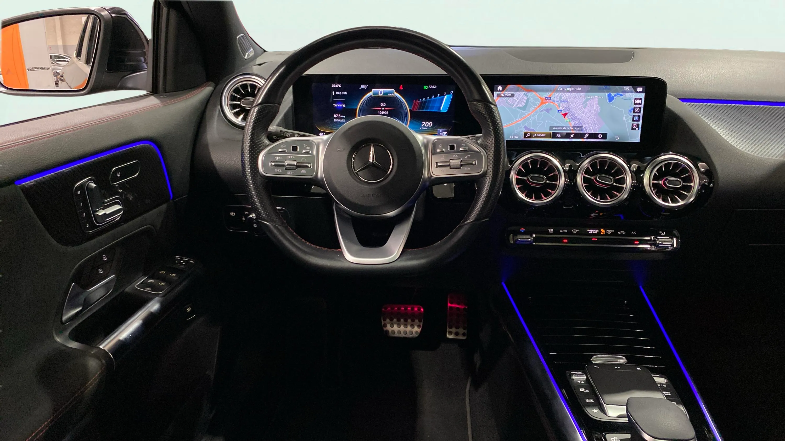 Mercedes-Benz GLA Mercedes-AMG GLA 35 4MATIC - foto 17