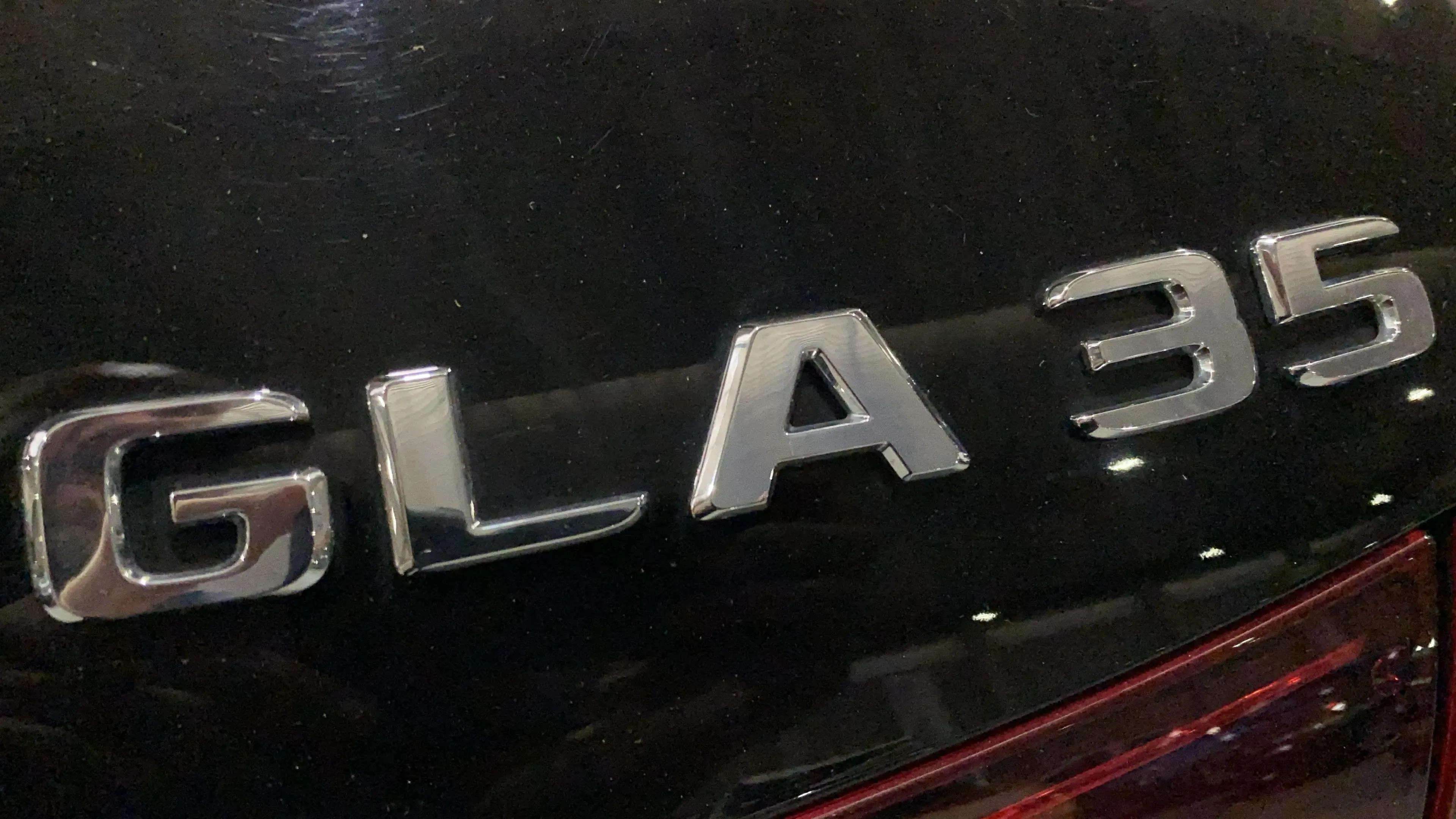 Mercedes-Benz GLA Mercedes-AMG GLA 35 4MATIC - foto 40