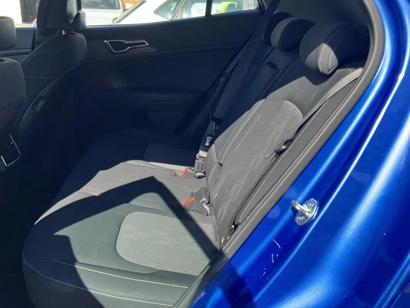 Kia Sportage 1.6 T-GDi - foto 17