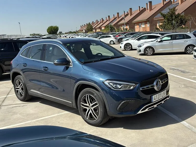 Mercedes-Benz GLA 250 e - foto 8