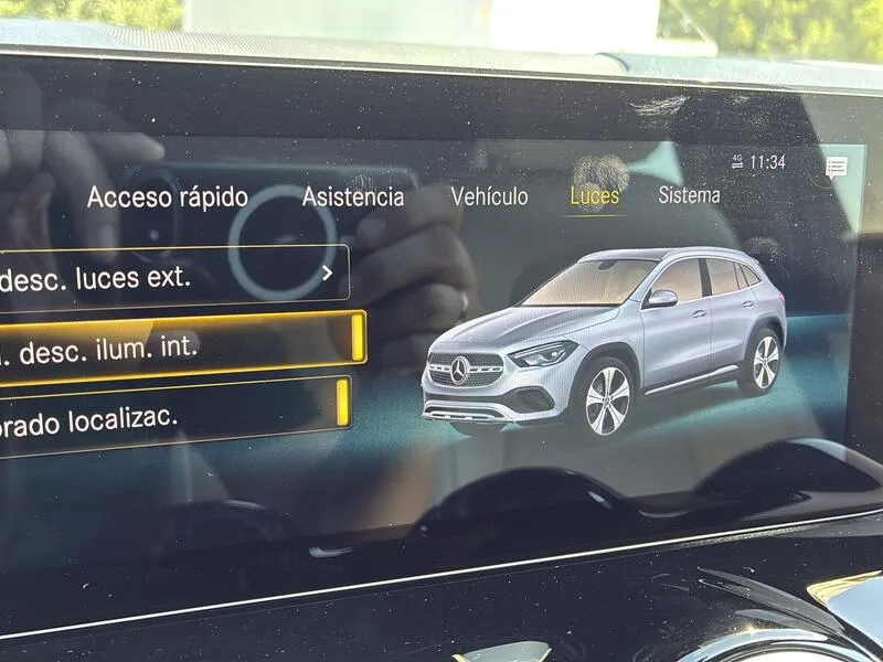 Mercedes-Benz GLA 250 e - foto 29