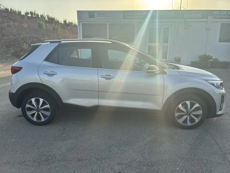 Kia Stonic 1.0 T-GDi - foto 7