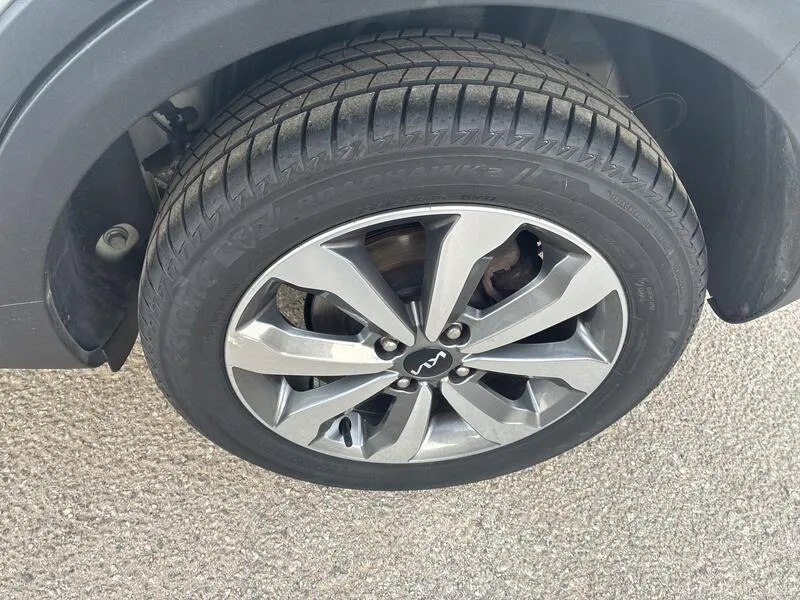 Kia Stonic 1.0 T-GDi - foto 12