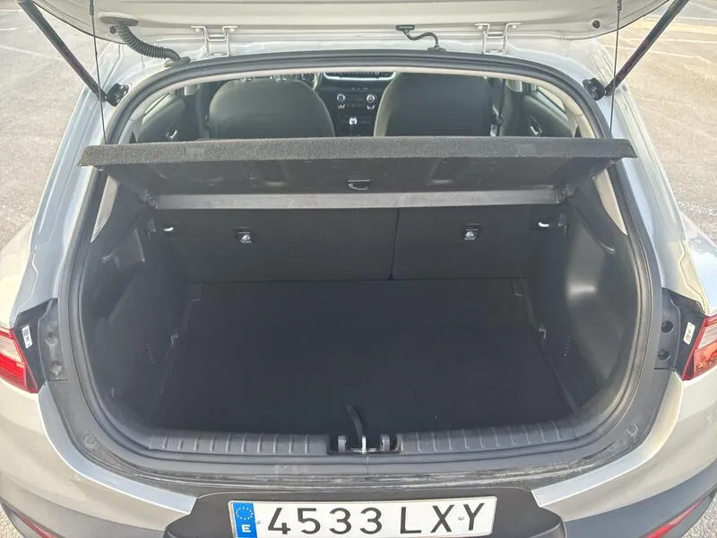 Kia Stonic 1.0 T-GDi - foto 14