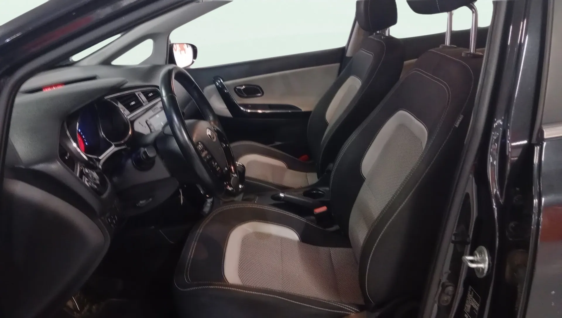 Kia Ceed 1.0 T-GDi Concept Eco-Dynam - foto 10