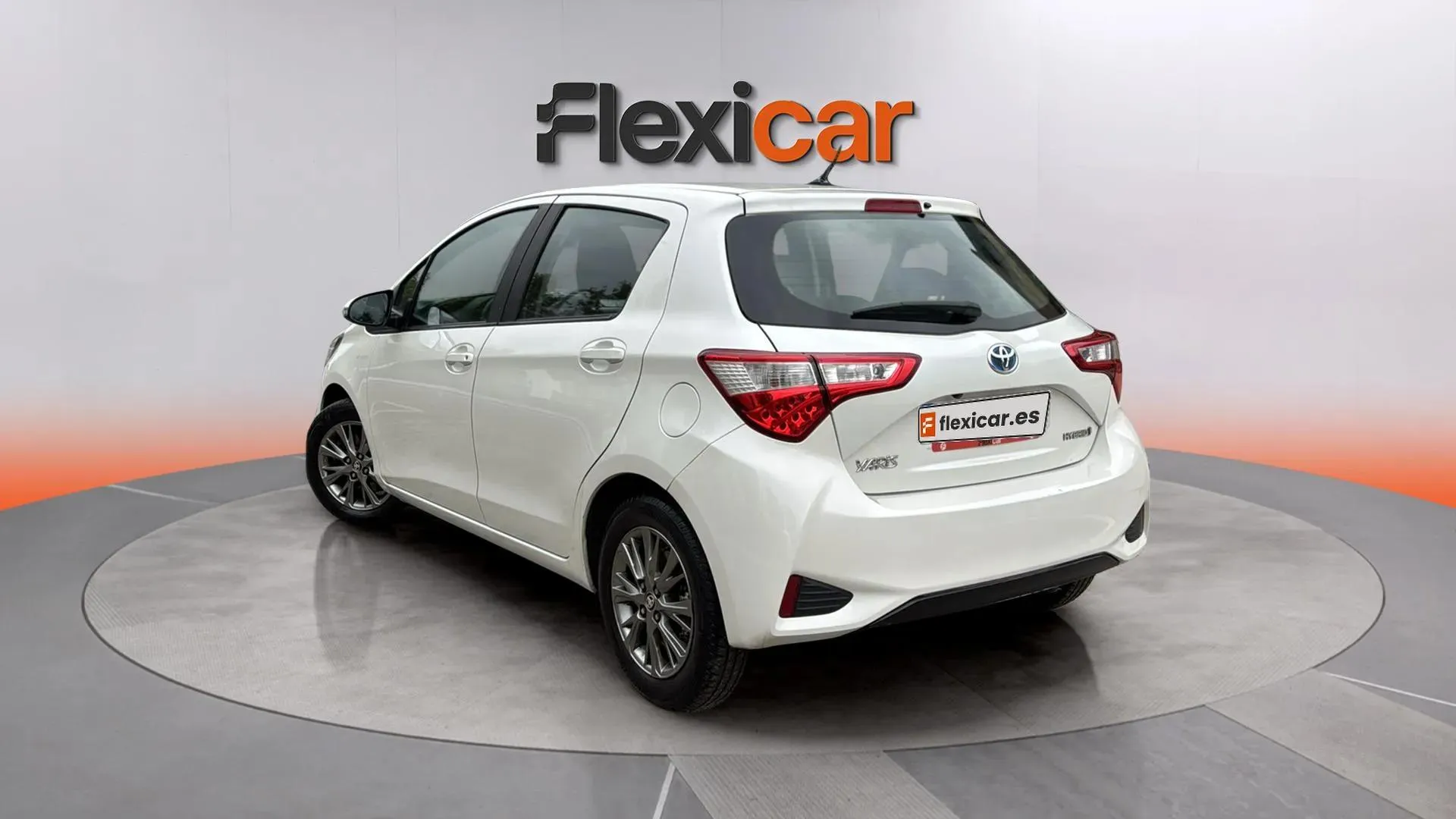 Toyota Yaris 1.5 Hybrid Active - foto 5