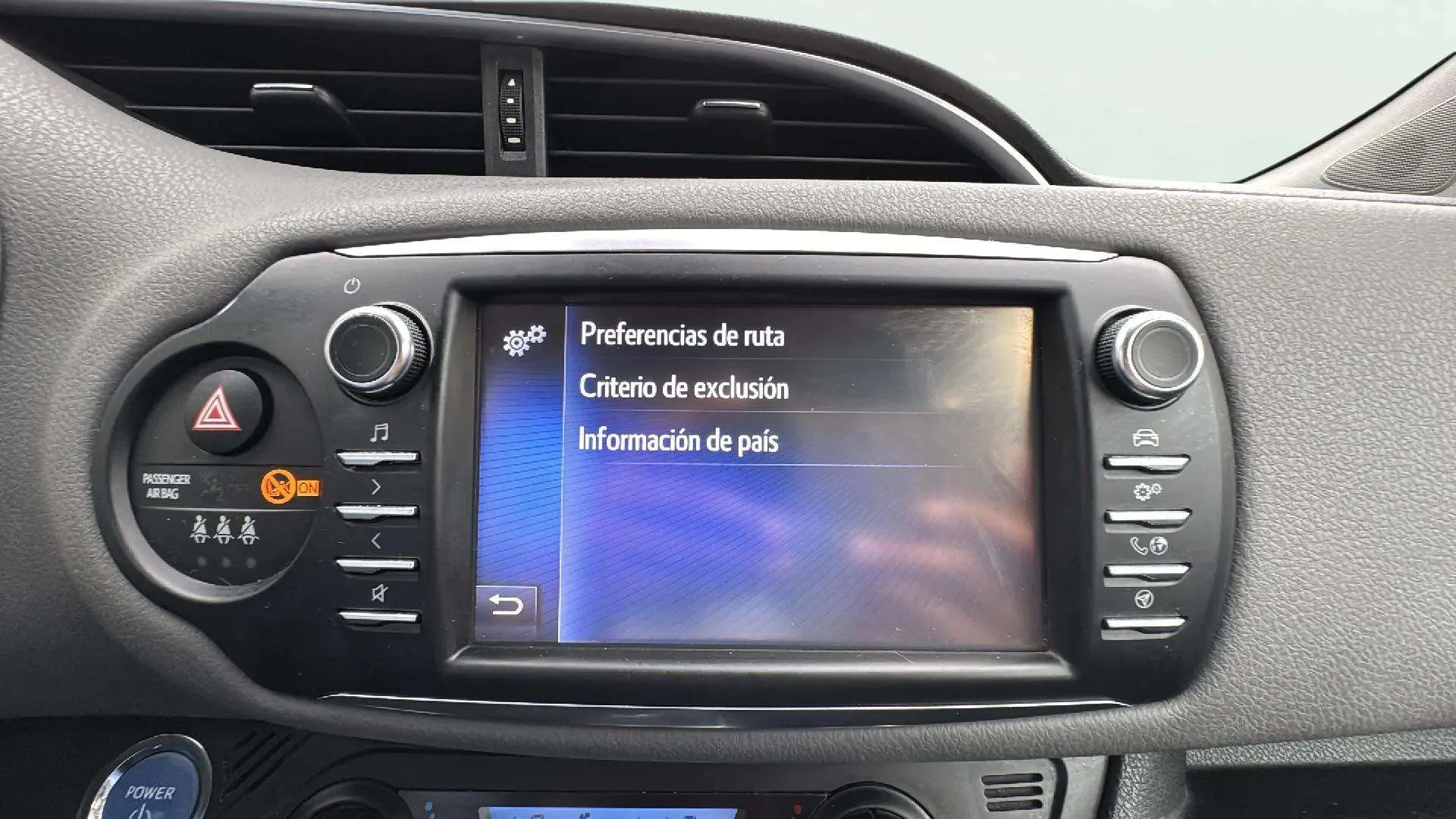 Toyota Yaris 1.5 Hybrid Active - foto 33