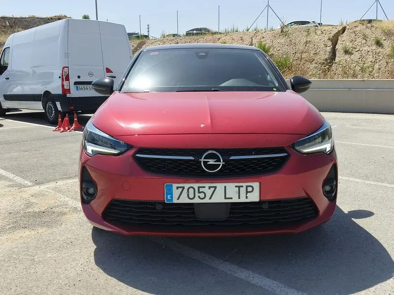 Opel Corsa 1.2T GS-Line **comercial** - foto 9