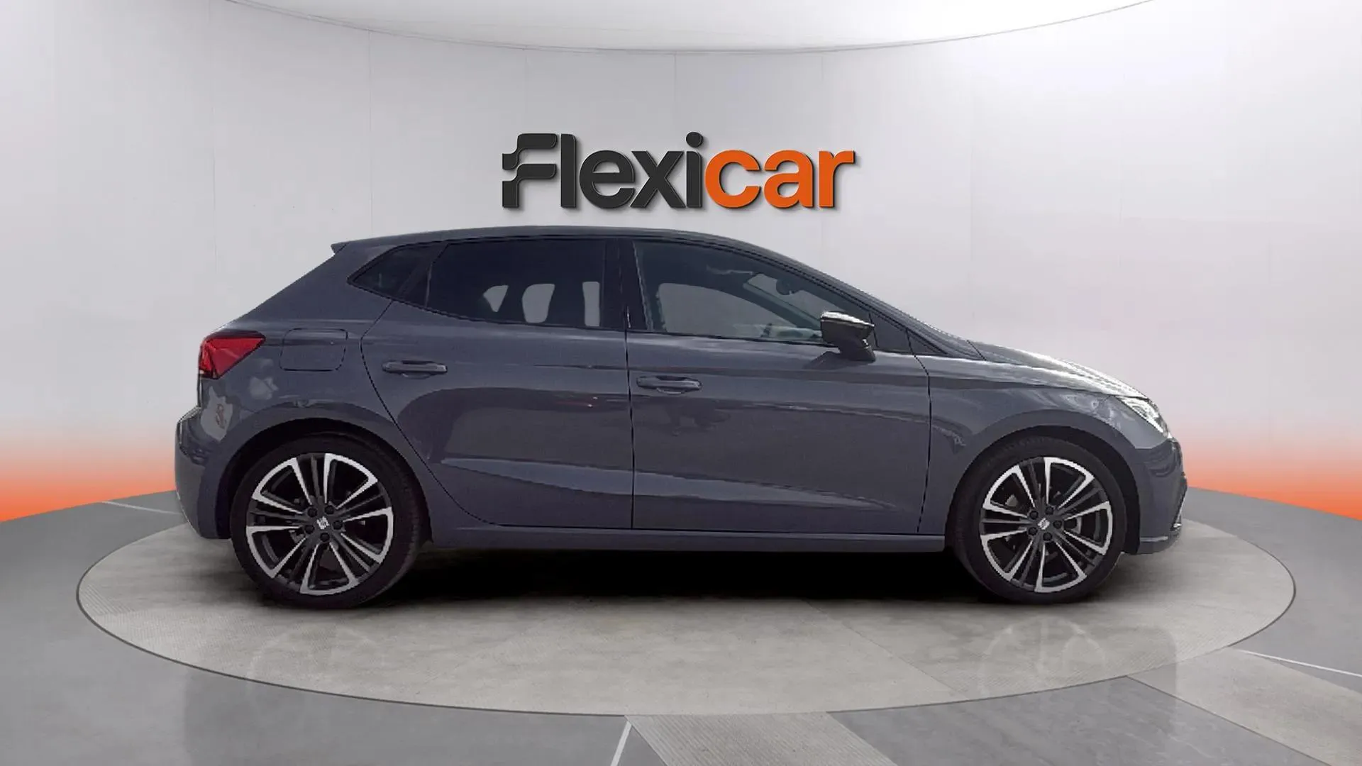 SEAT Ibiza 1.5 TSI DSG FR 40 Aniversario - foto 3