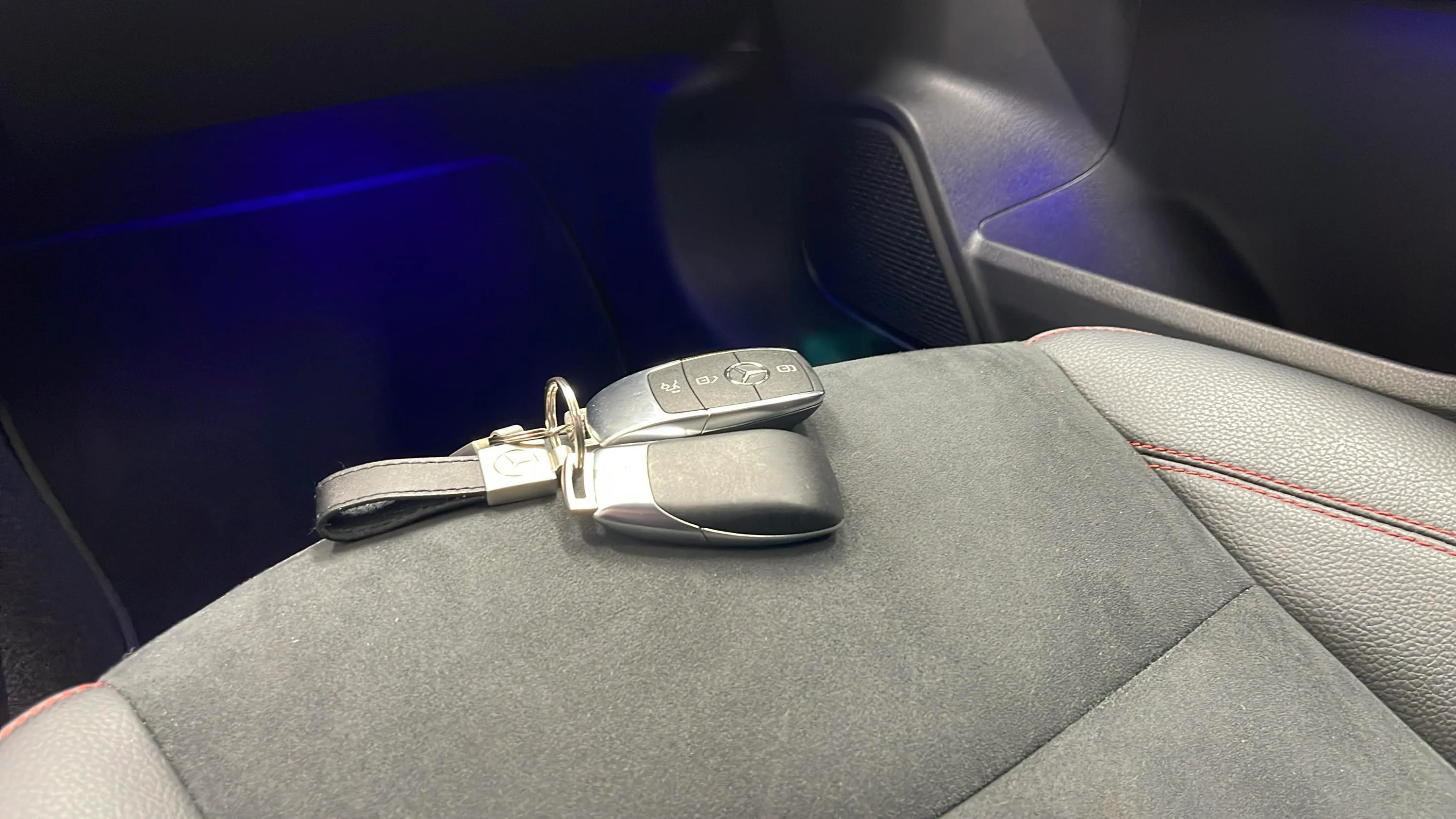 Mercedes-Benz GLA 200 D - foto 20