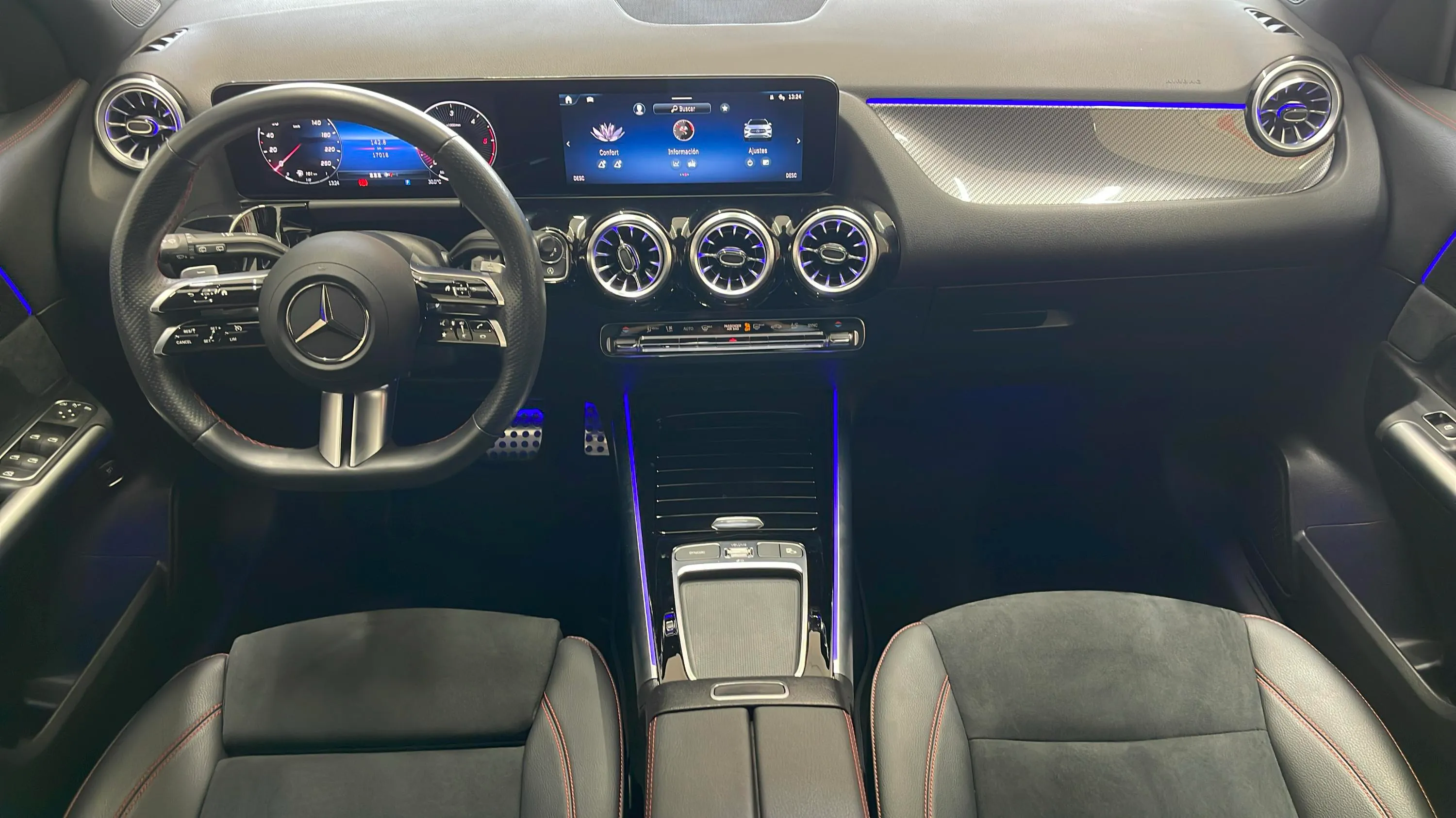 Mercedes-Benz GLA 200 D - foto 10
