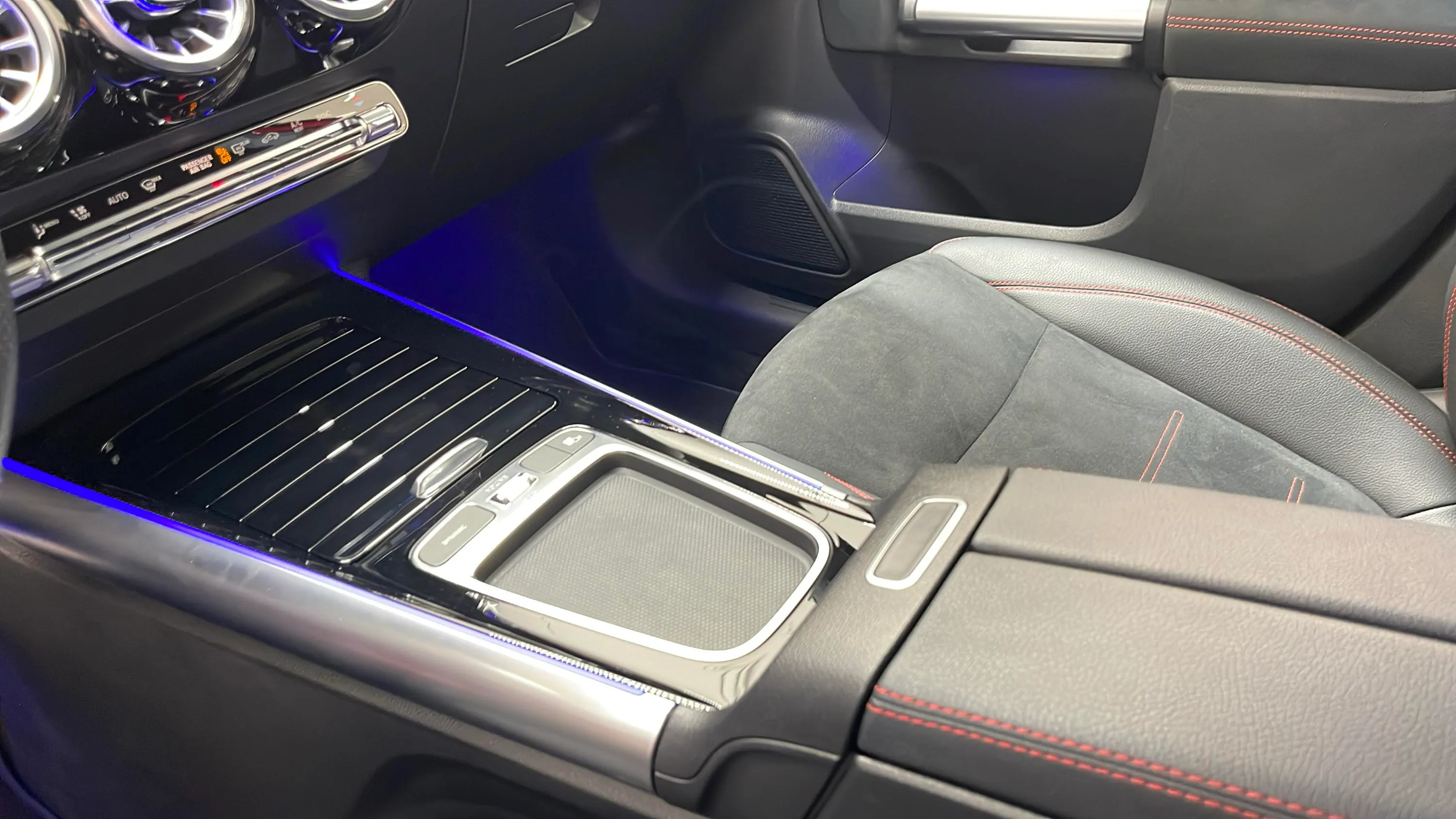Mercedes-Benz GLA 200 D - foto 18