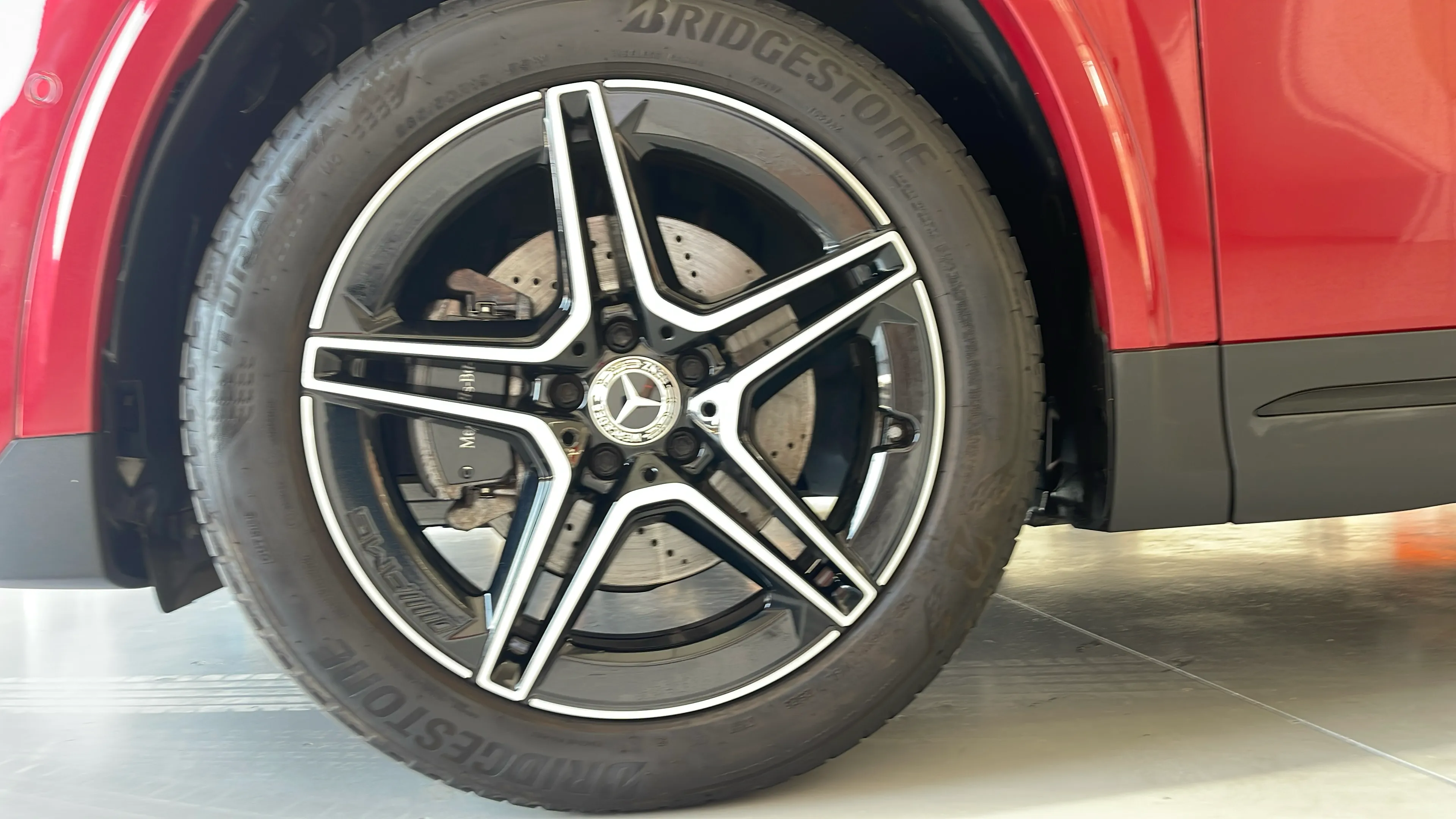 Mercedes-Benz GLA 200 D - foto 27