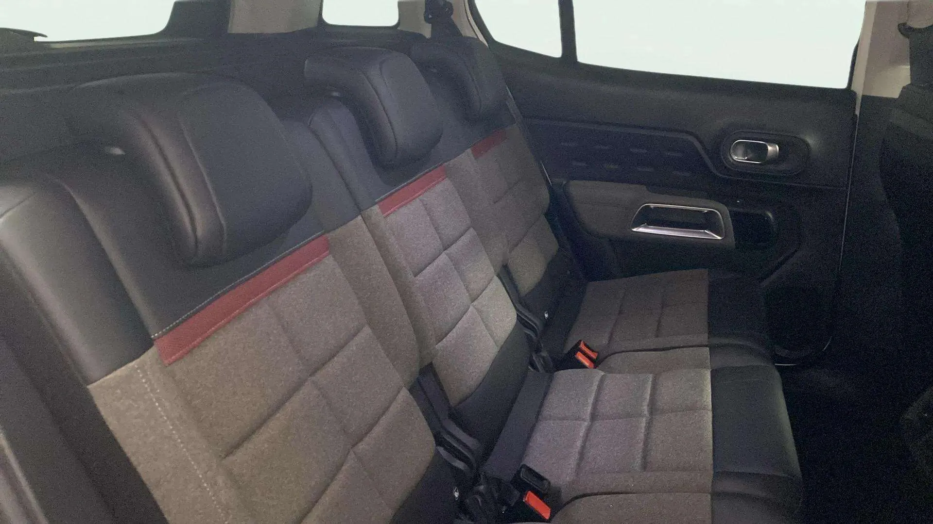 Citroën C5 Aircross BlueHDi EAT8 Feel Pack - foto 20