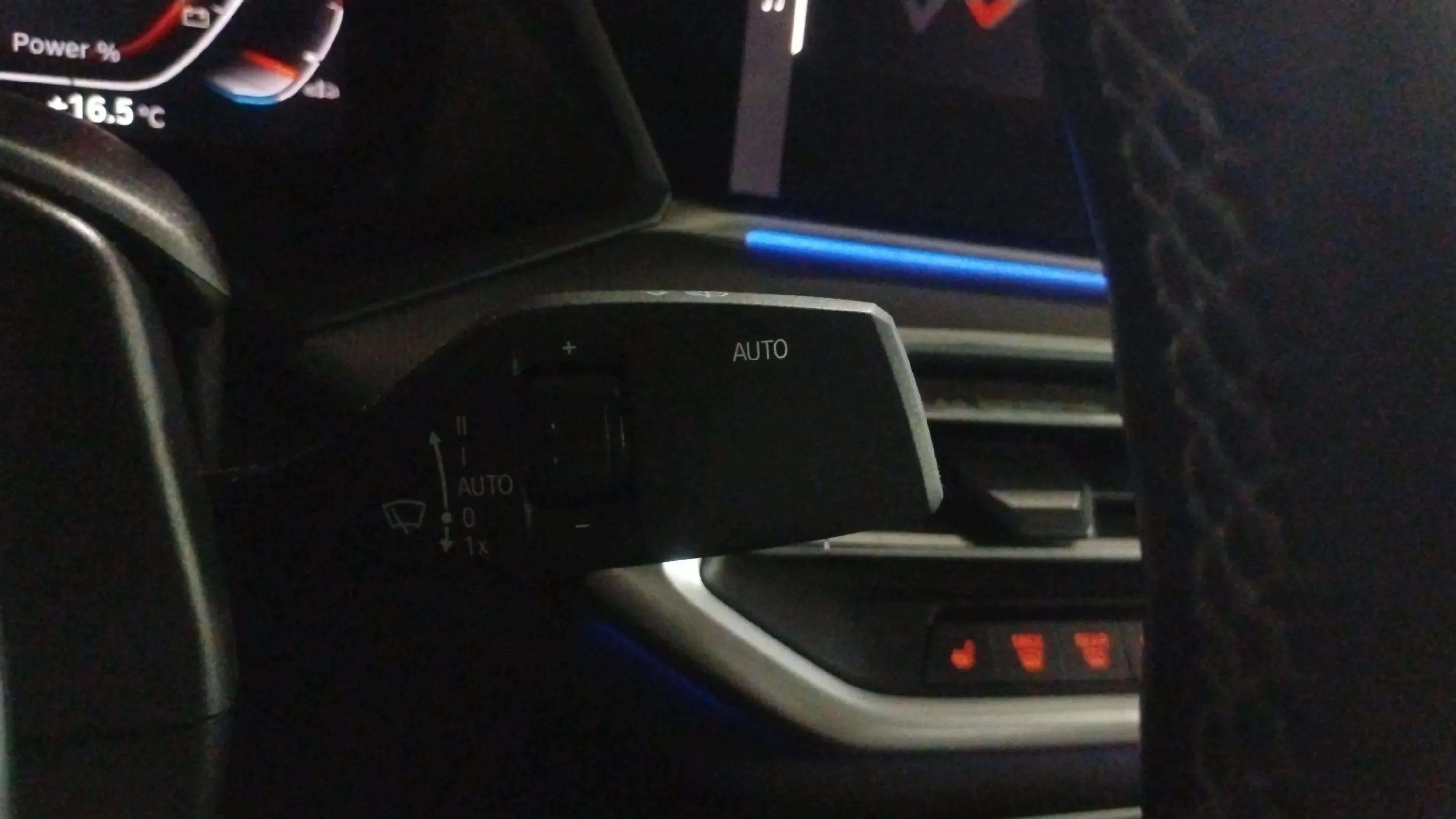 BMW X6 xDrive40d - foto 24