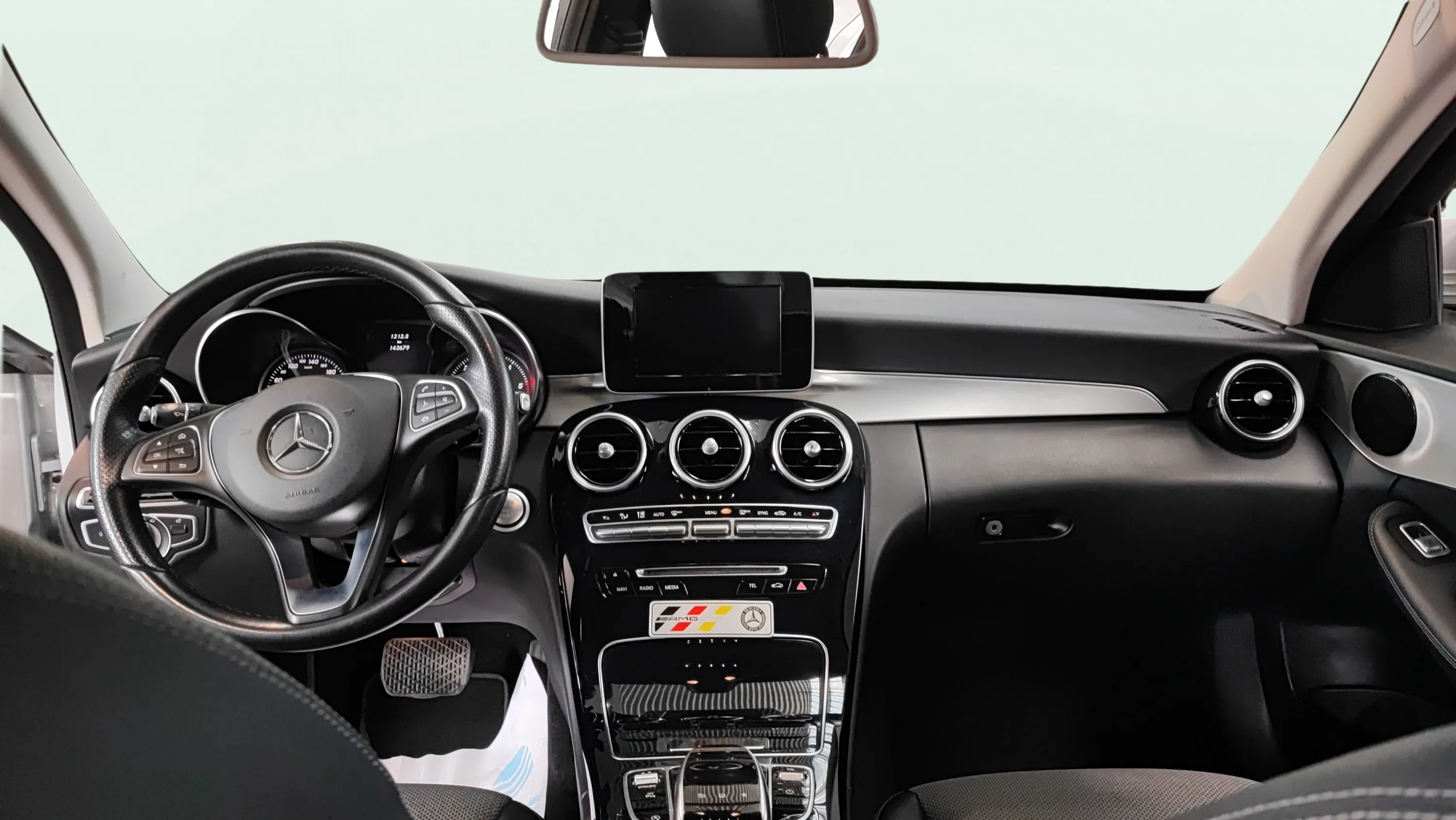Mercedes-Benz Clase C C 220 d AMG Line - foto 10