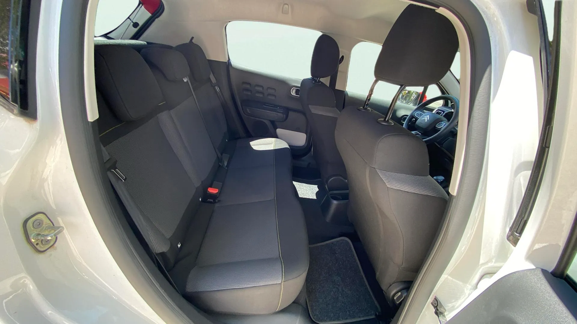 Citroën C3 PureTech Shine - foto 13