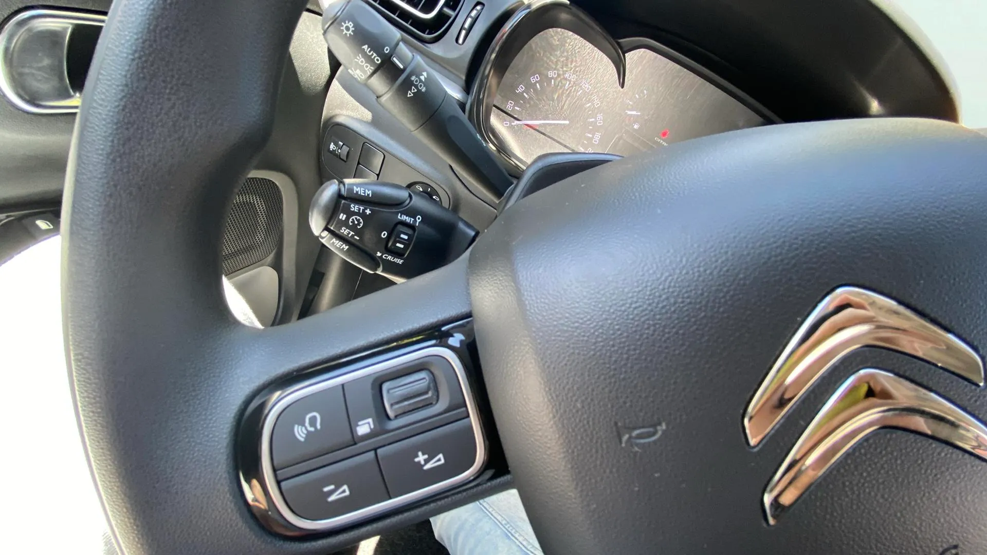Citroën C3 PureTech Shine - foto 21
