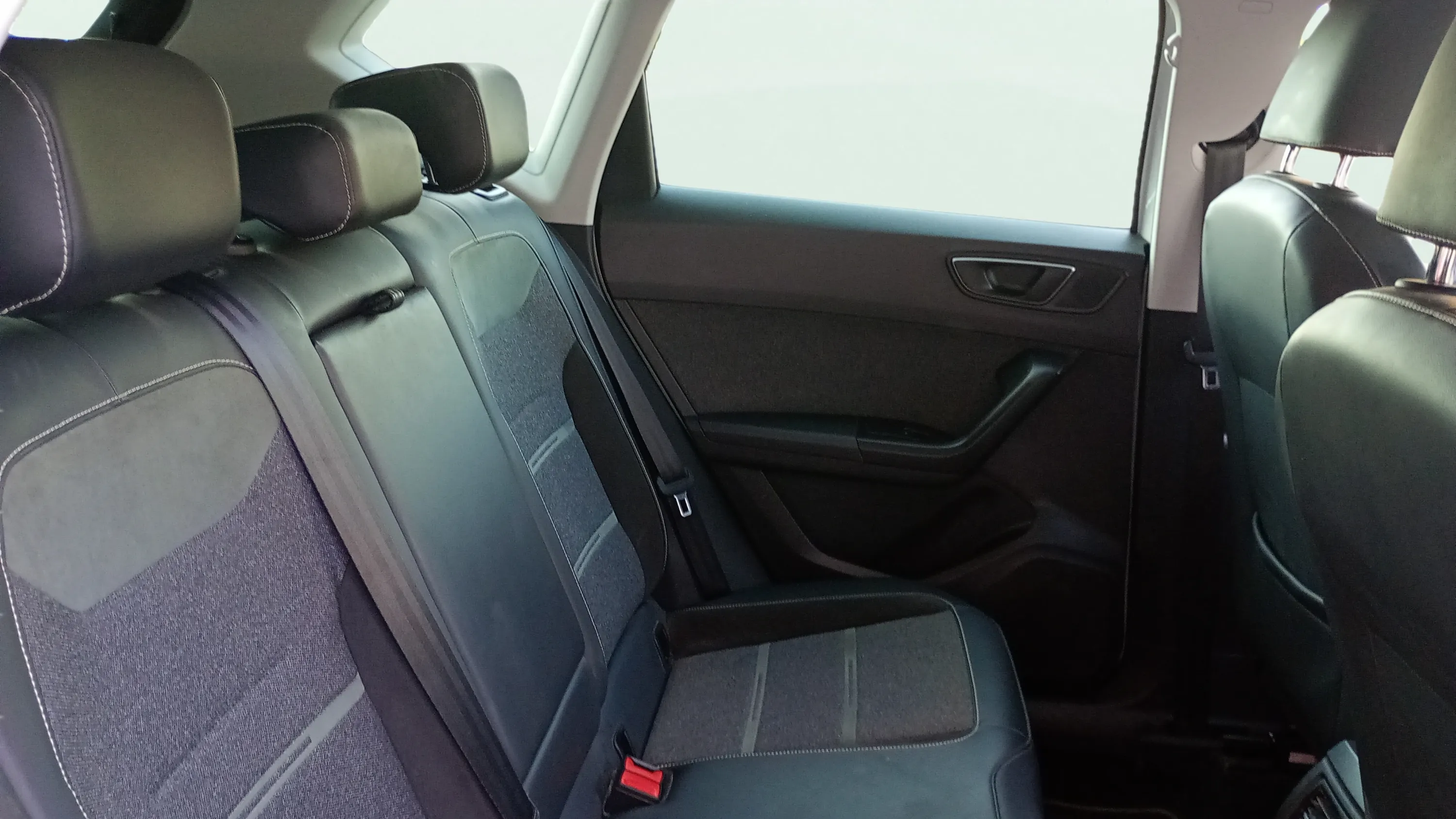 SEAT Ateca 1.5 TSI DSG X-Perience Go XL - foto 14