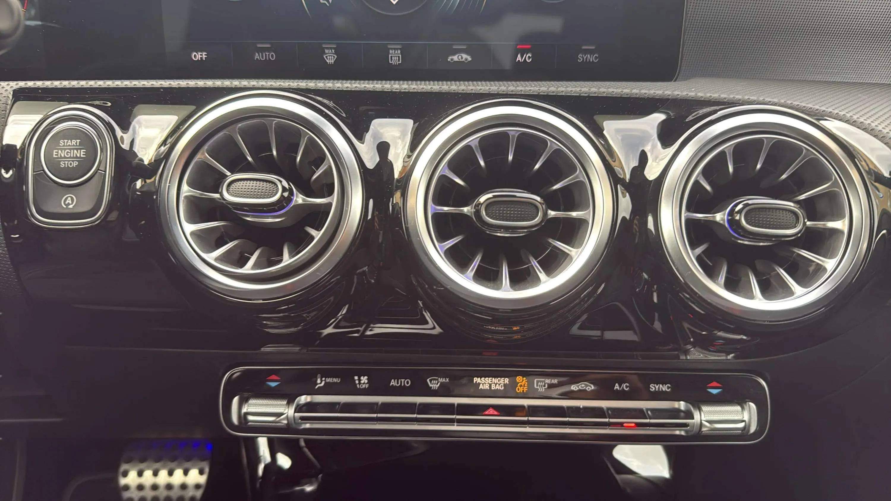 Mercedes-Benz CLA 250 4MATIC - foto 28