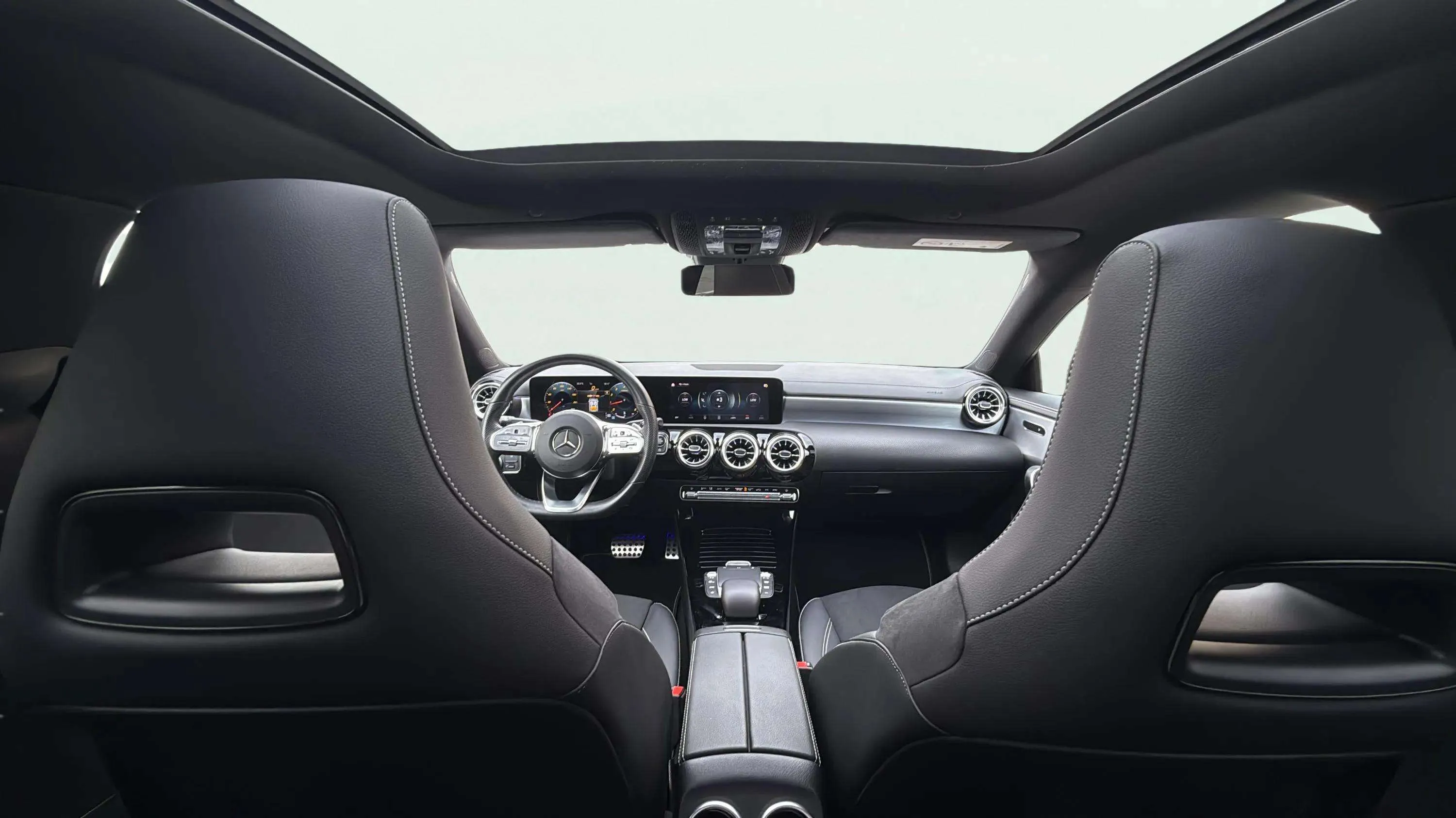 Mercedes-Benz CLA 250 4MATIC - foto 16