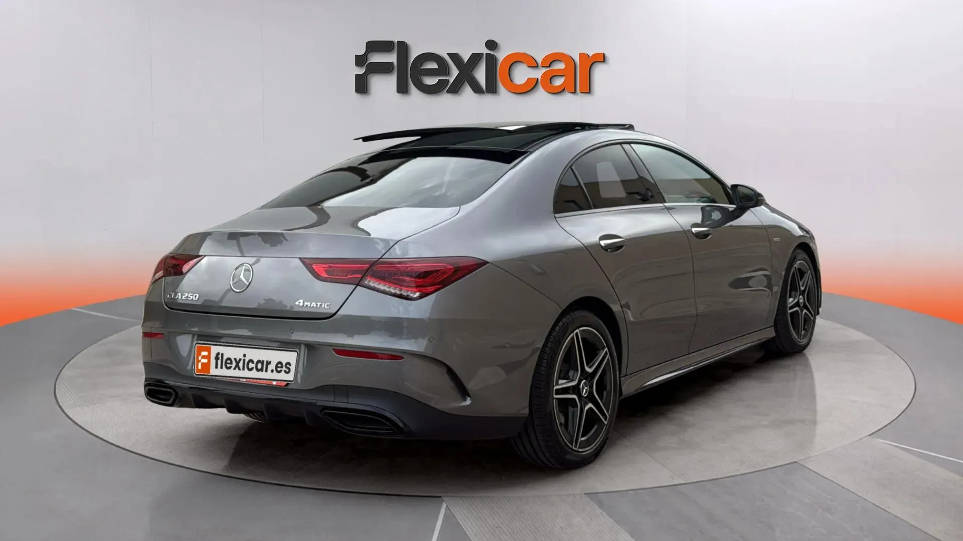 Mercedes-Benz CLA 250 4MATIC - foto 4