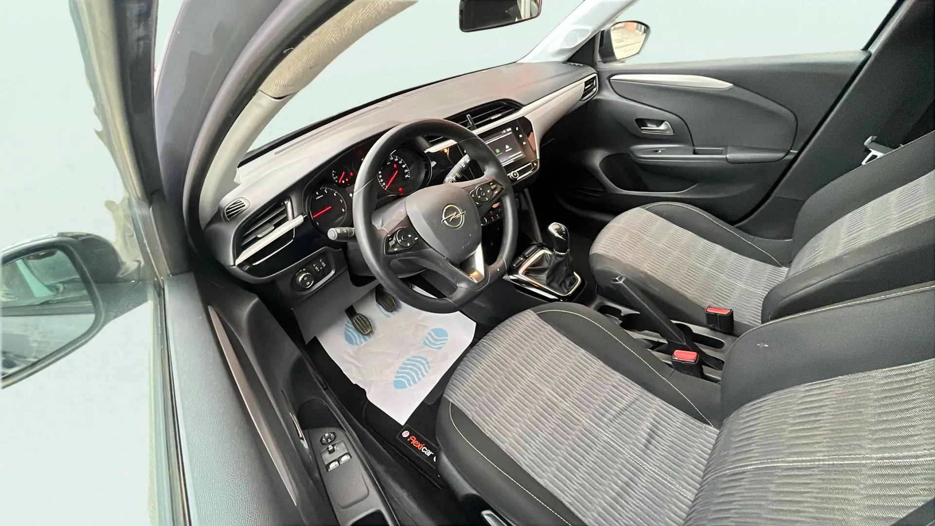 Opel Corsa 1.2 XEL Edition - foto 12