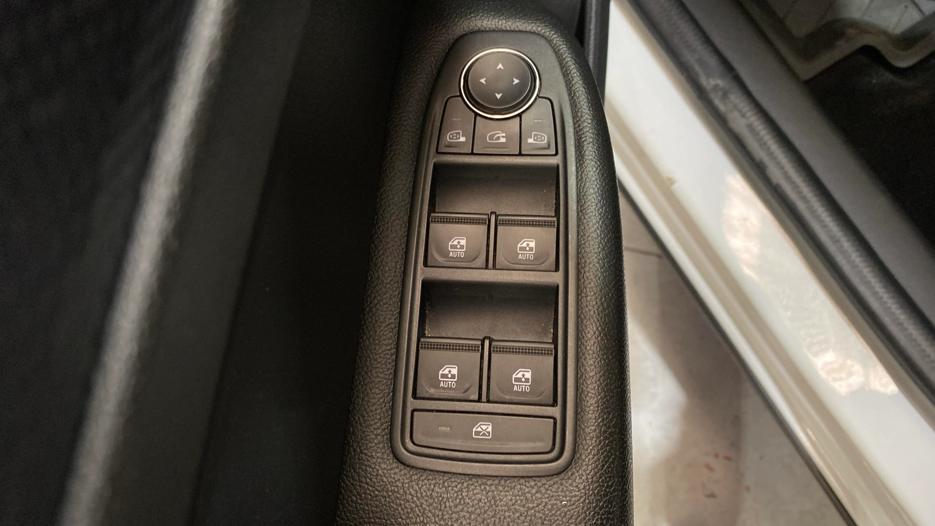 Renault Arkana Evolution E-Tech full hybrid - foto 16