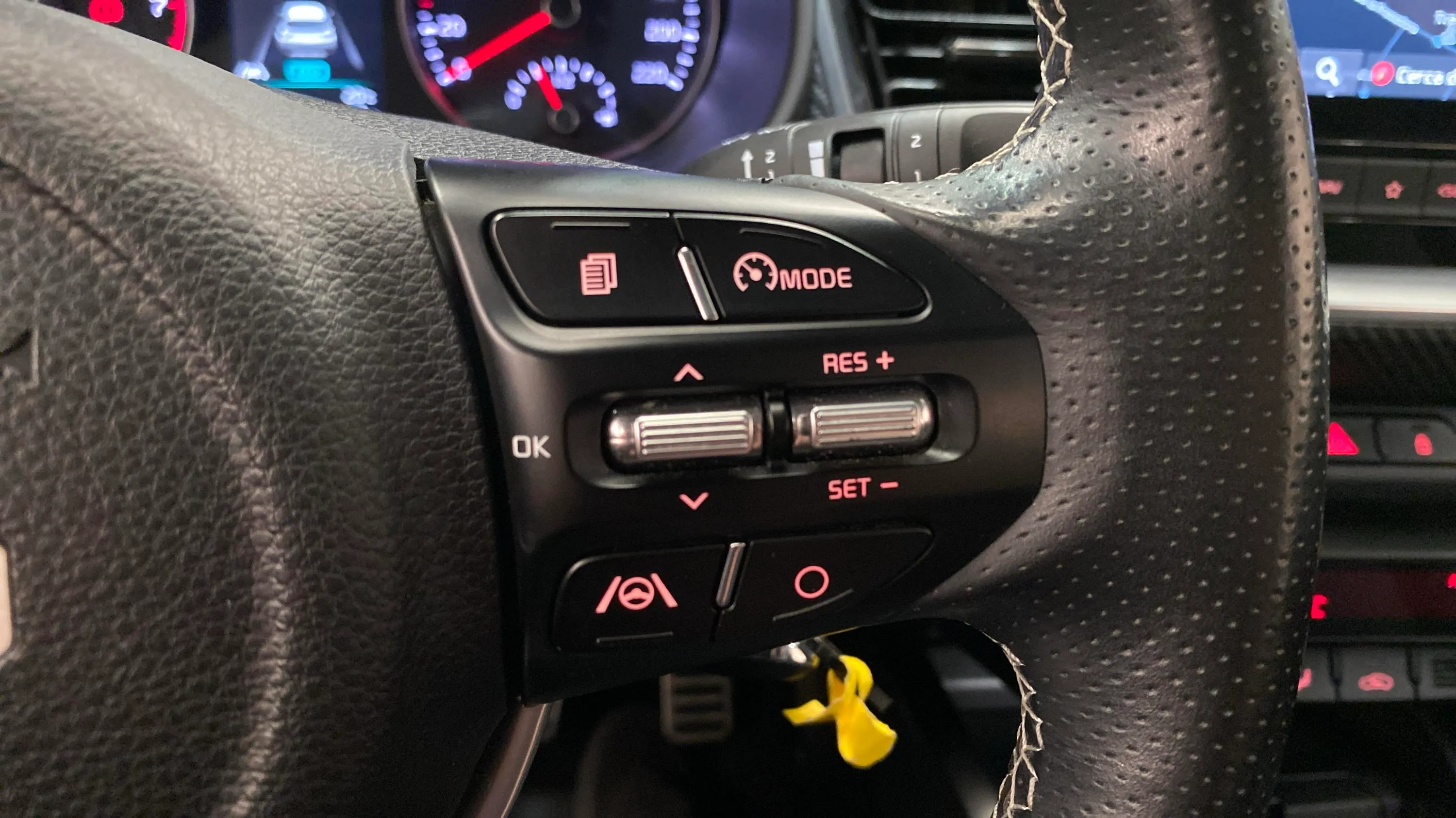 Kia Stonic 1.0 T-GDi MHEV GT Line - foto 19