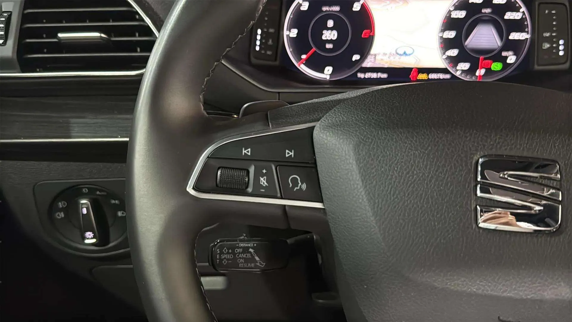 SEAT Tarraco 2.0 TDI 4Drive DSG Xcellence - foto 18