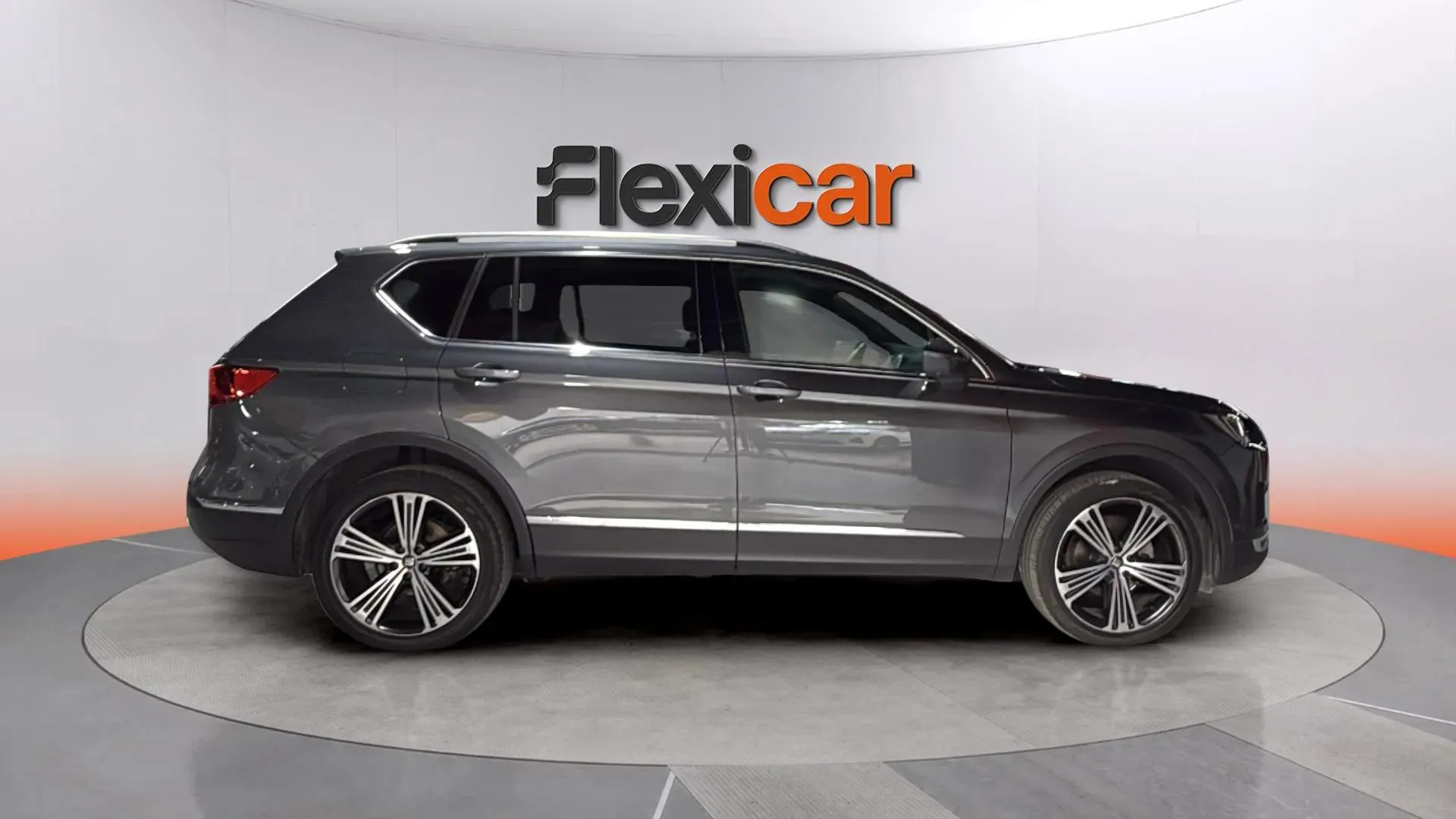 SEAT Tarraco 2.0 TDI 4Drive DSG Xcellence - foto 8