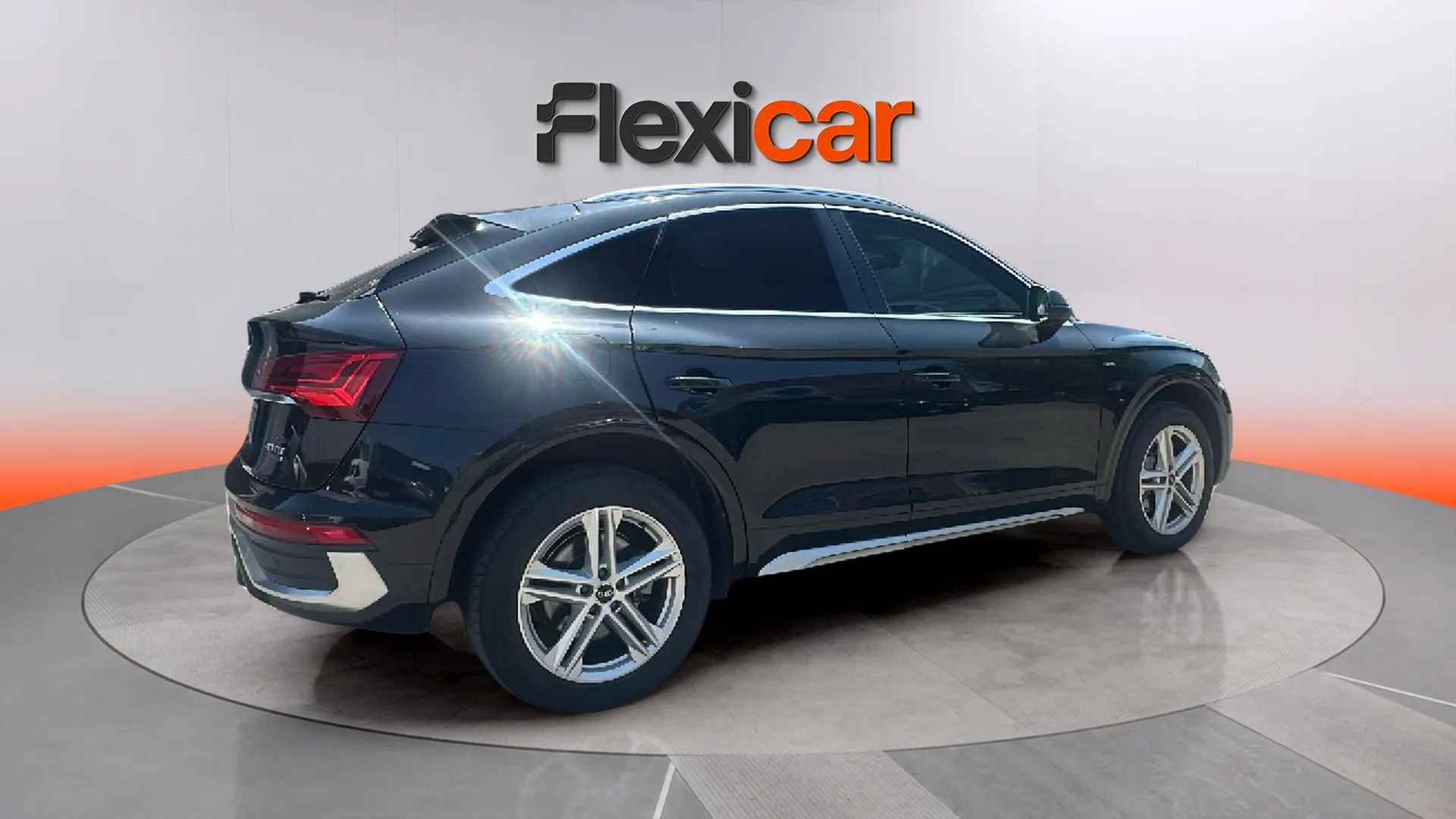 Audi Q5 Black line 40 TDI quattro-ultra - foto 4