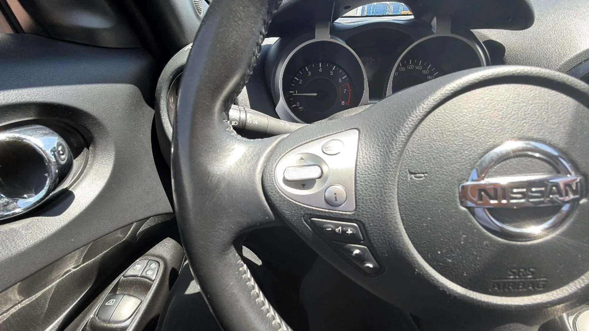 Nissan Juke G E6D-Temp Acenta - foto 19